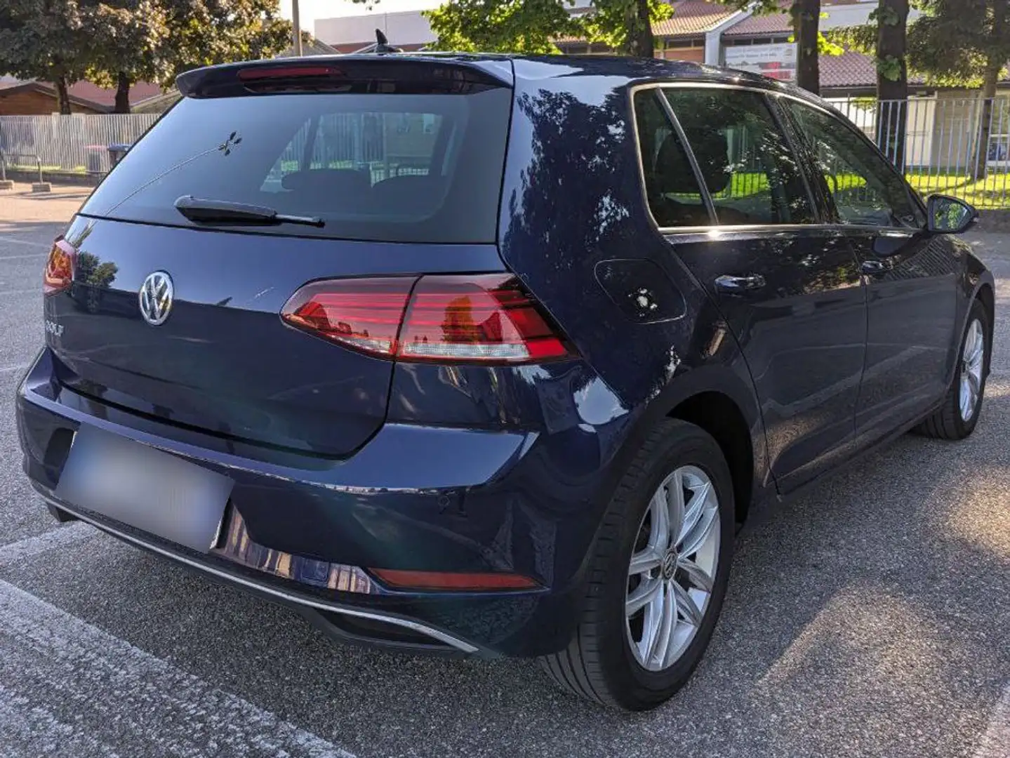 Volkswagen Golf Golf 5p 1.6 tdi Business 115cv Blu/Azzurro - 2