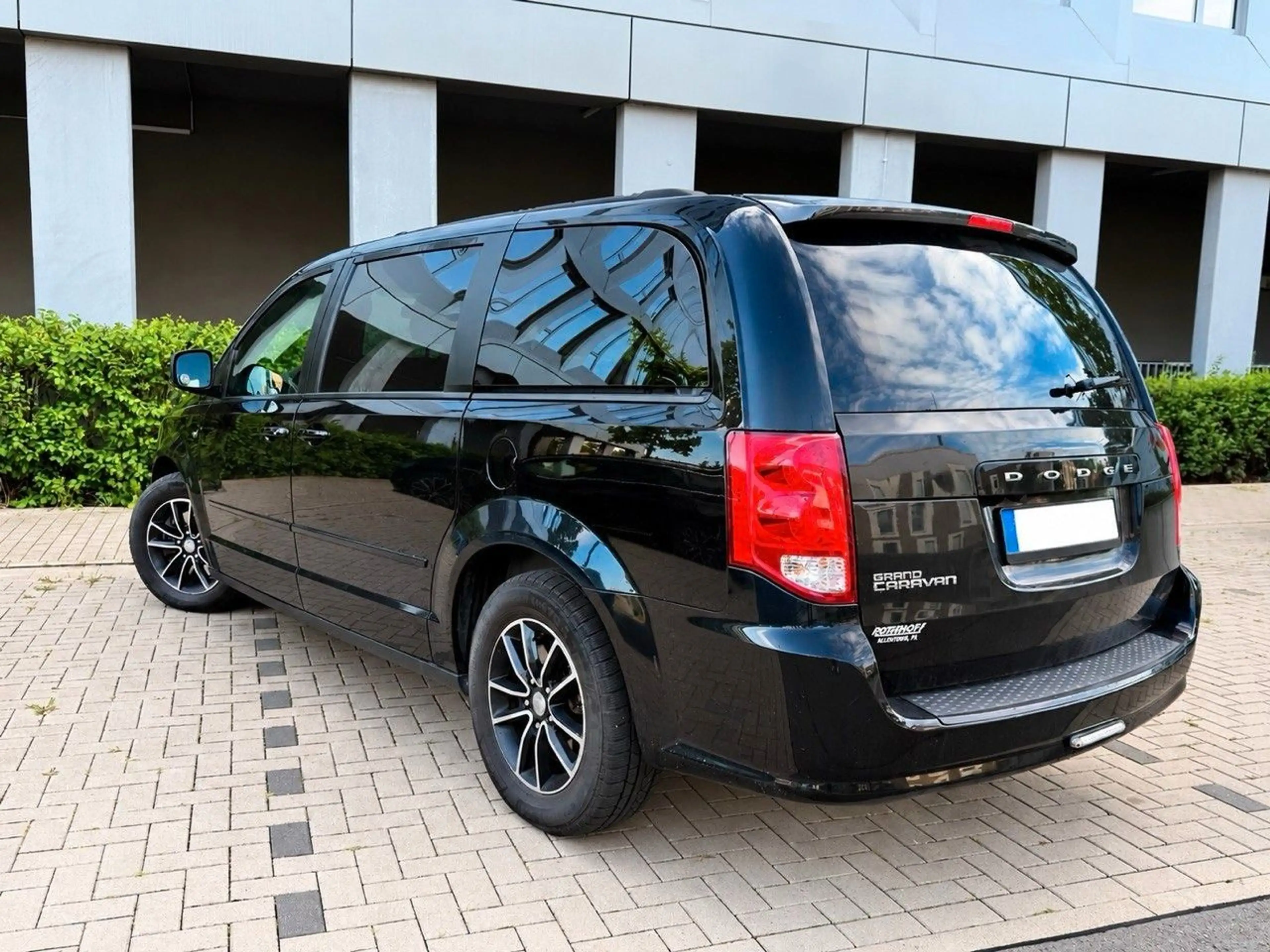 Dodge Grand Caravan LPG BRC 7-Sitzer Stow n Go Navi TÜV NEU — photo 5