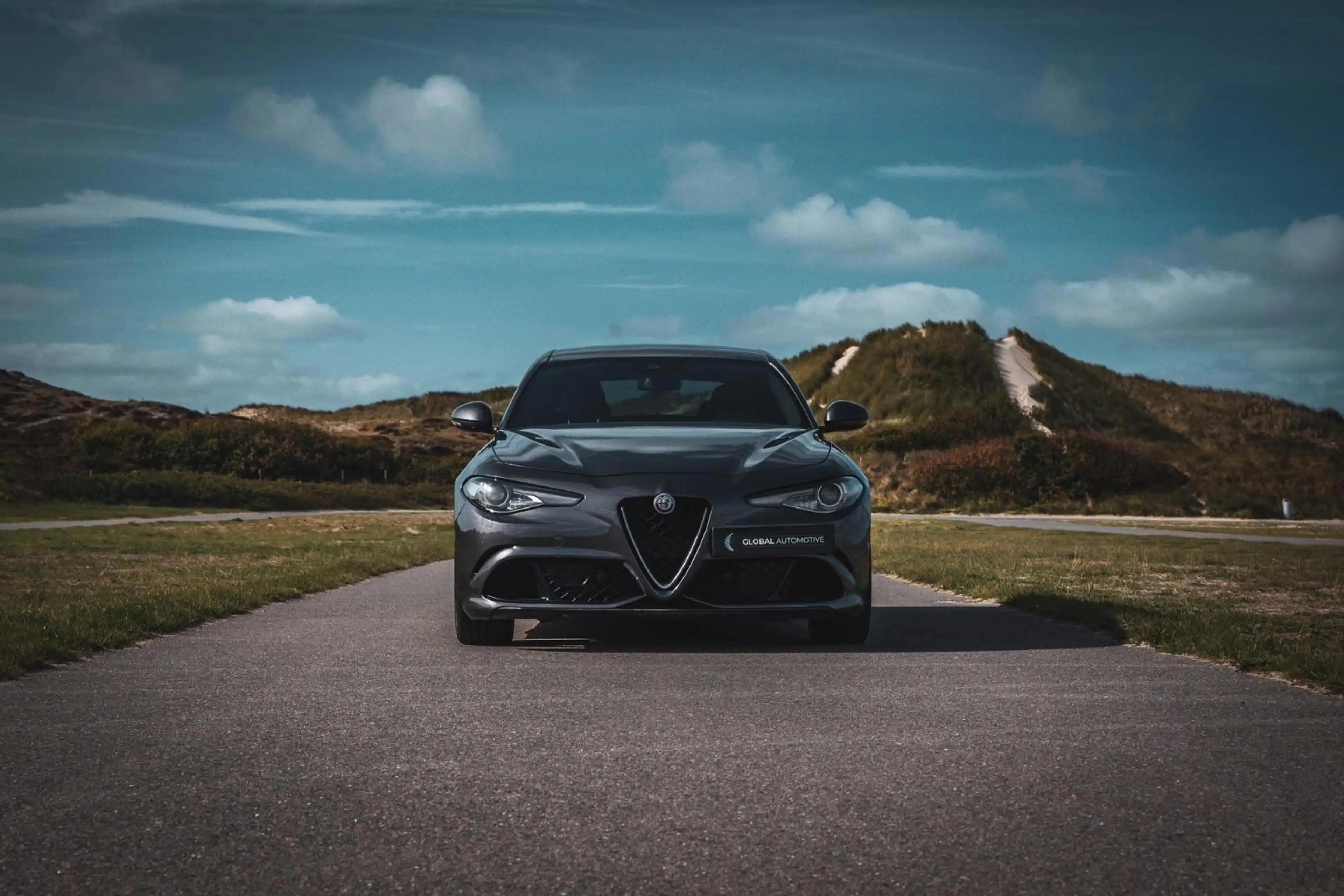 Alfa Romeo Giulia 2.9 V6 Quadrifoglio - BTW AUTO - CARBON PAKKET - H — photo 15