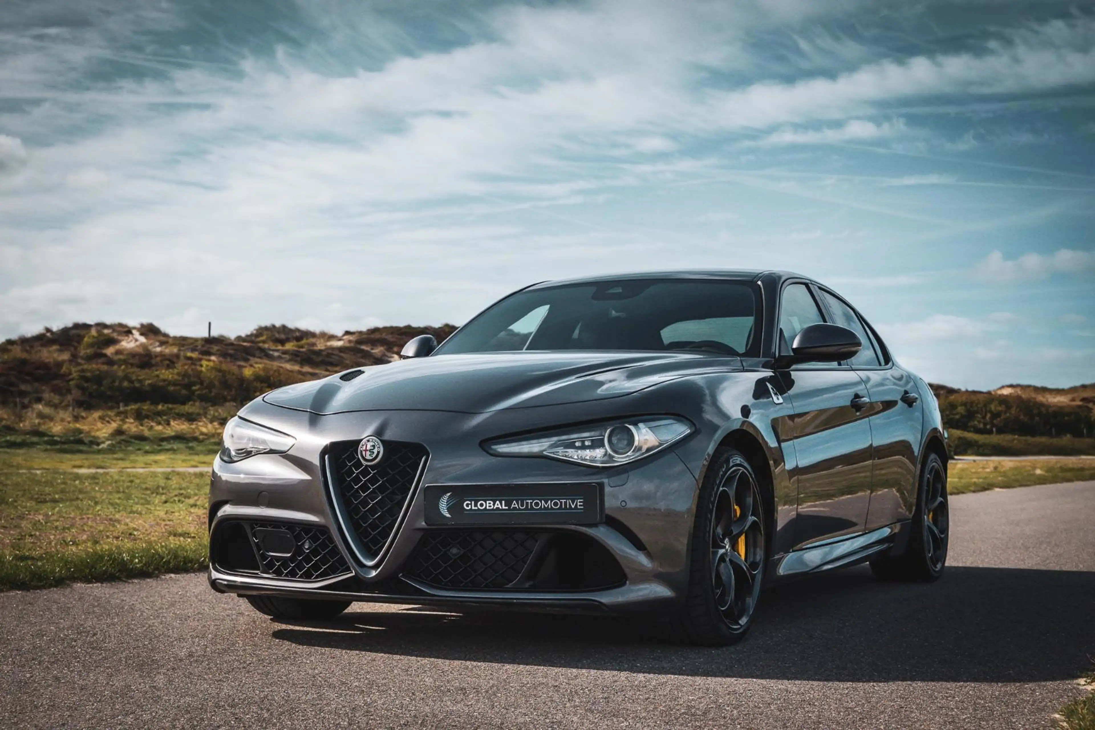 Alfa Romeo Giulia 2.9 V6 Quadrifoglio - BTW AUTO - CARBON PAKKET - H