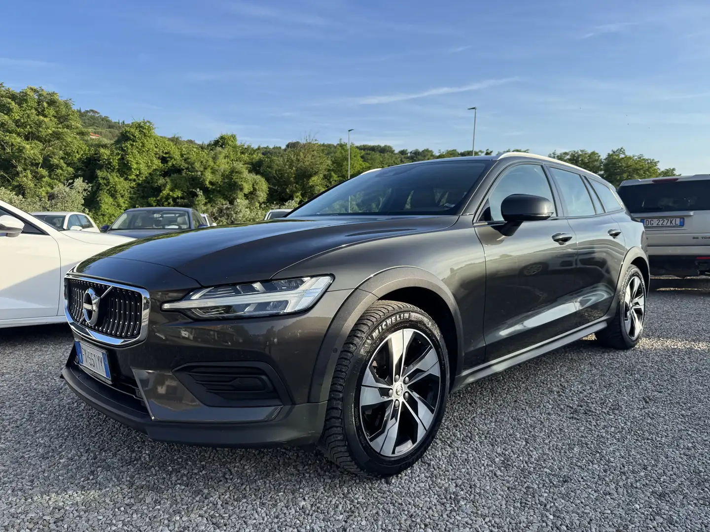Volvo V60 Cross Country 2.0 d4 Pro awd geartronic my20 - 1