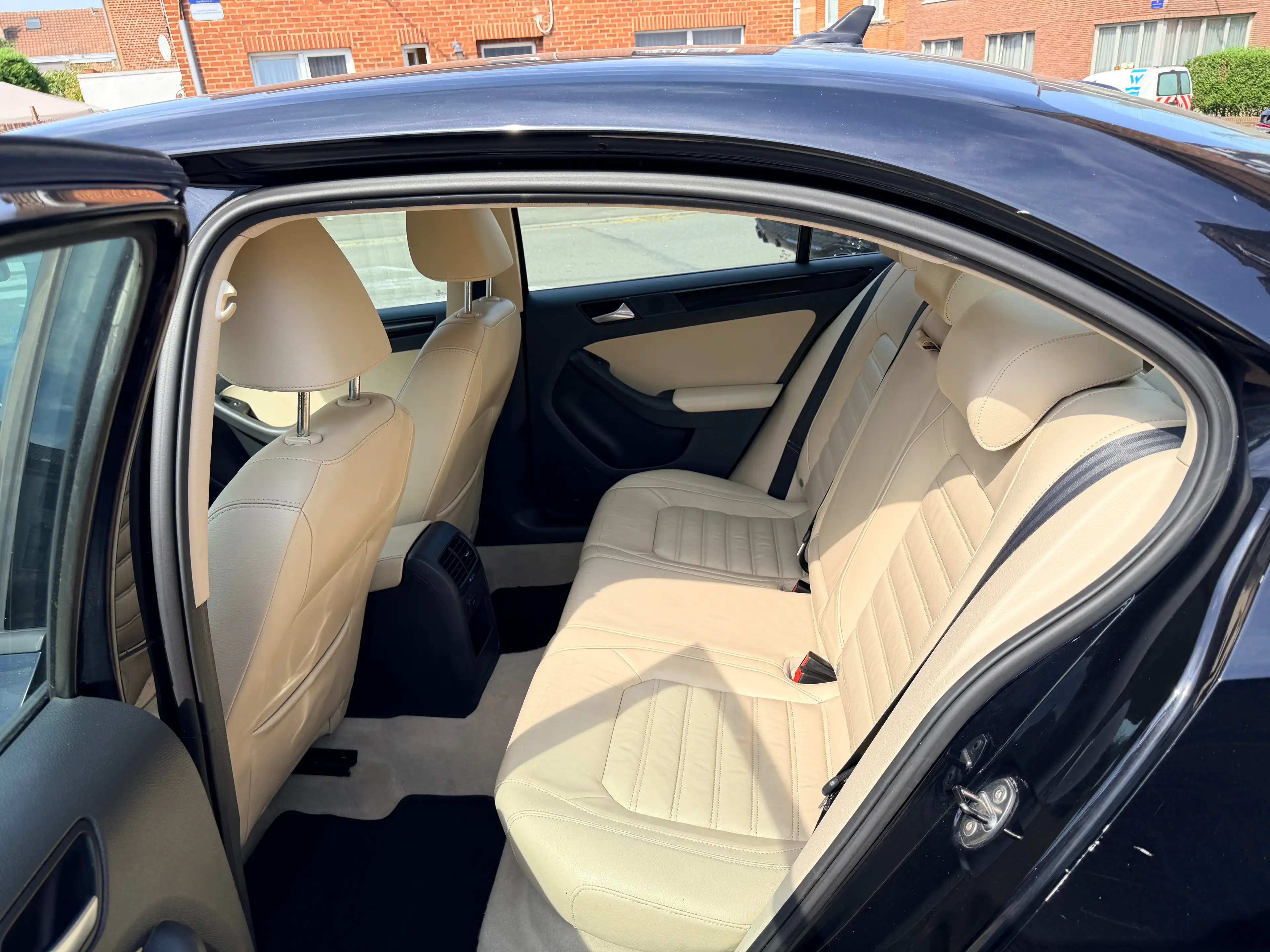 Volkswagen Jetta Jetta 1.2 TSI Comfortline Cuir Chauffants Gps Navigation — photo 14