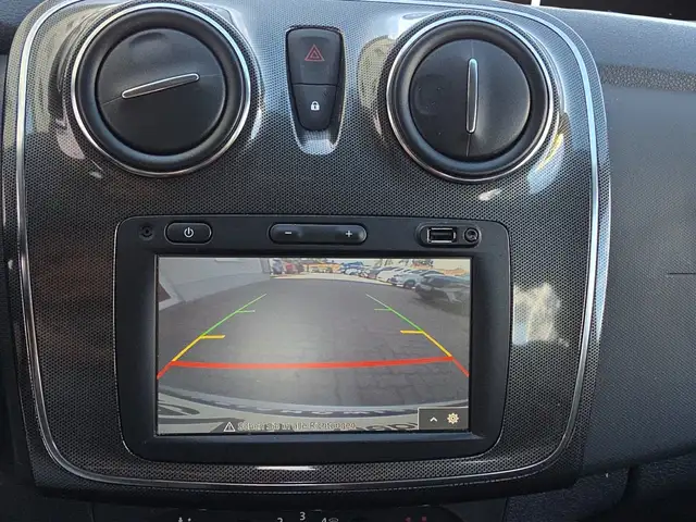 Dacia Sandero view 13