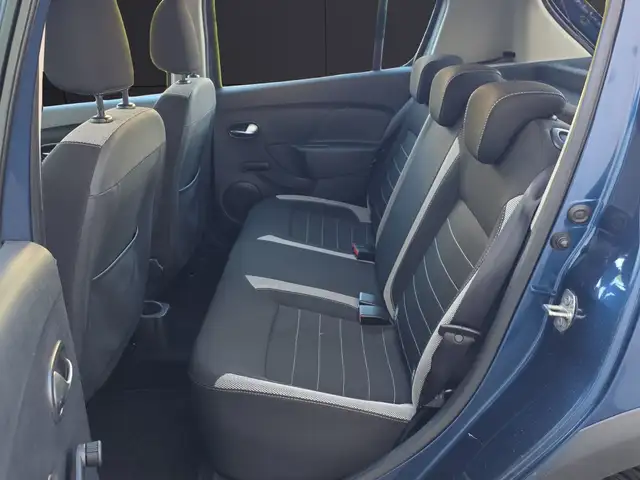 Dacia Sandero view 9