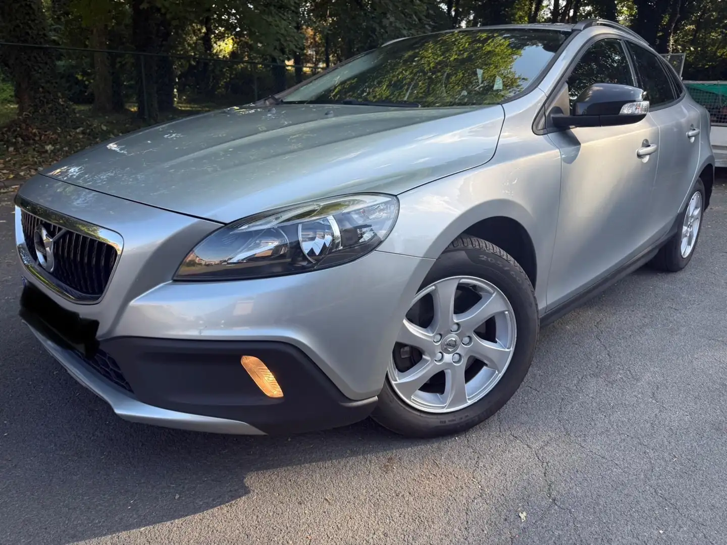 Volvo V40 Cross Country V40 Cross Country 2.0 D2 Summum prete a imat Gris - 1