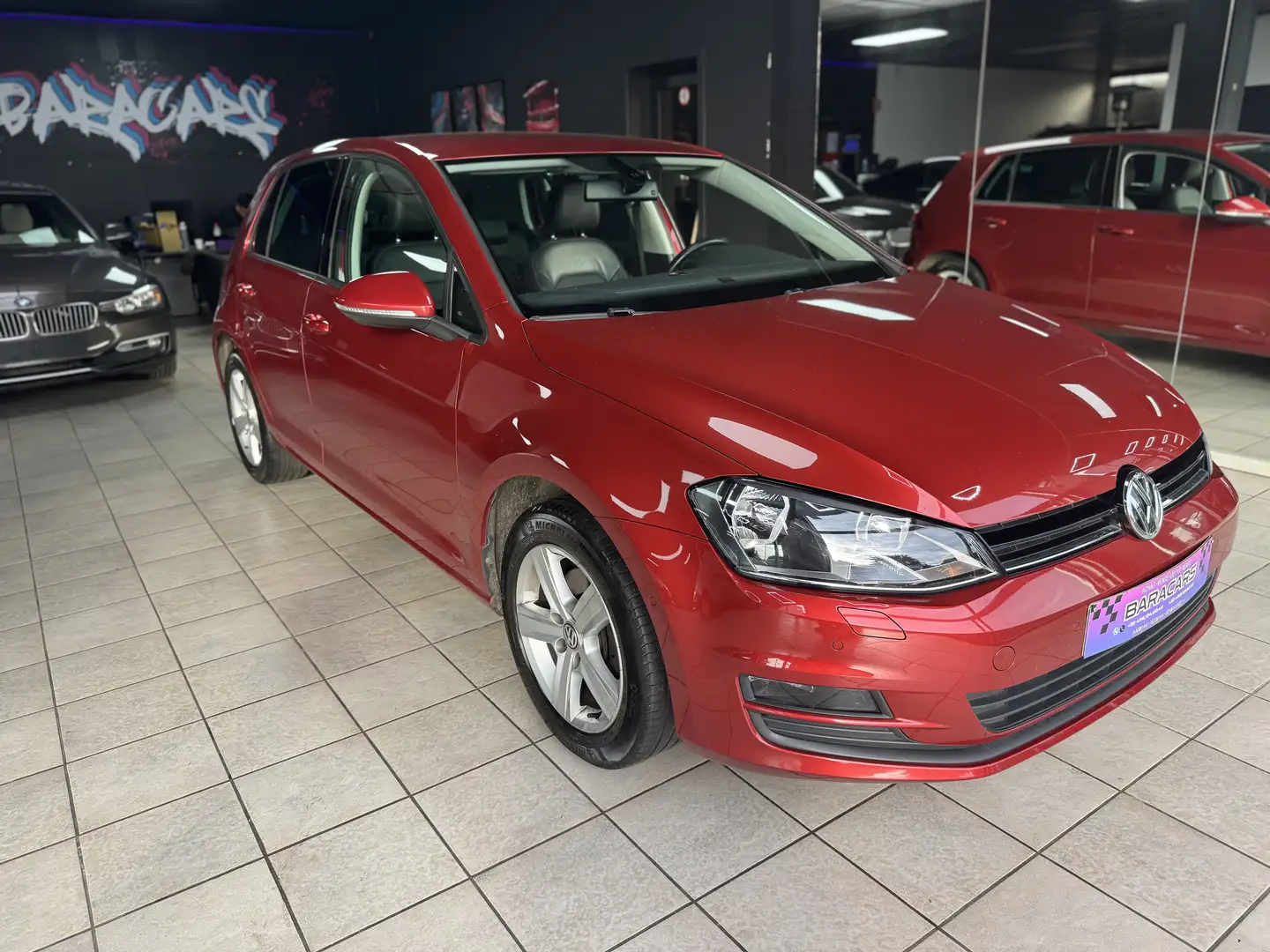 Volkswagen Golf 1.2 TSI Highline Rouge - 1
