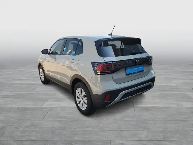 Volkswagen T-Cross view 4