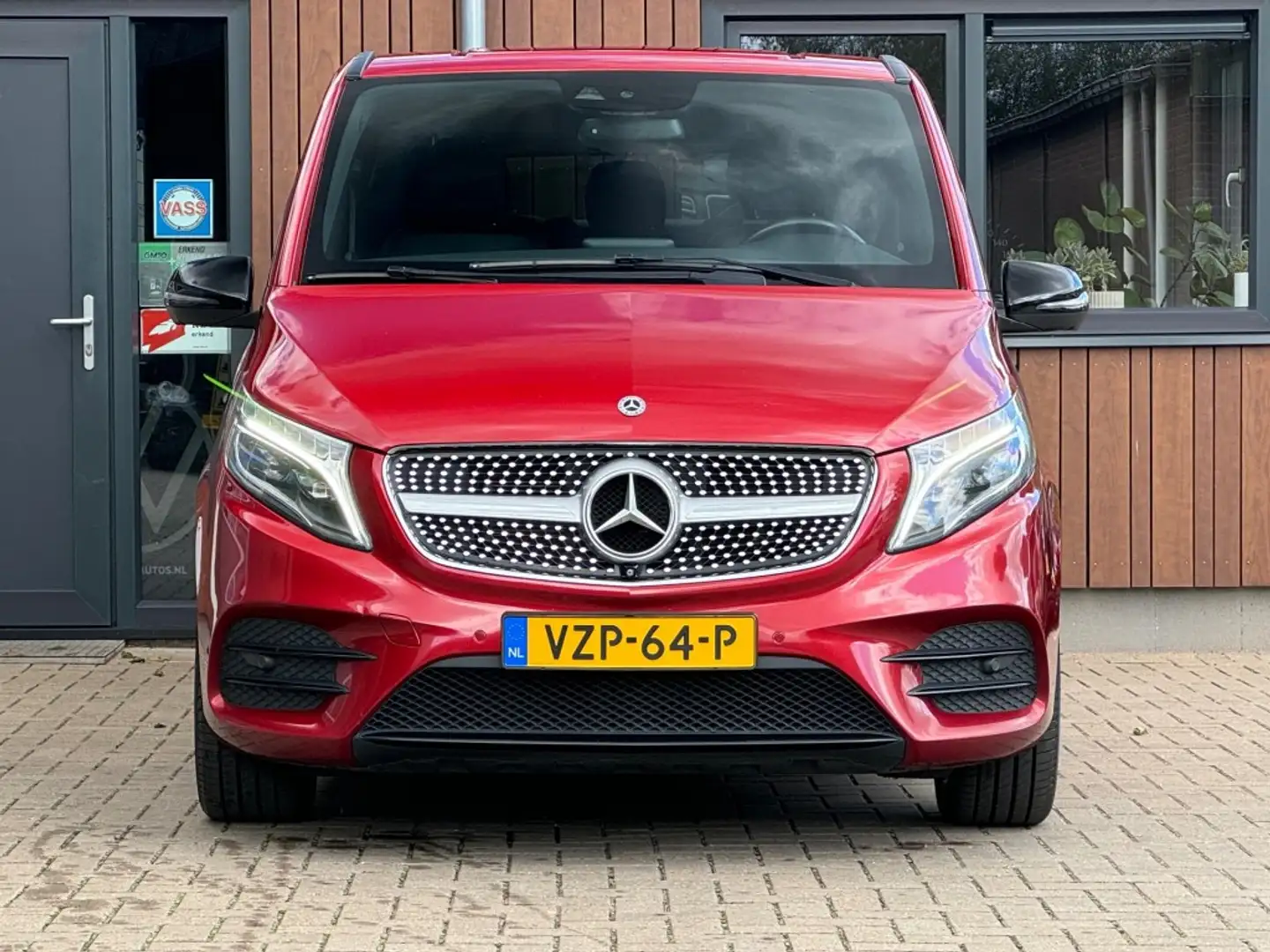 Mercedes-Benz V 250 250D L.DC LANG AMG LEDER NAVI 19' 360 Rojo - 2
