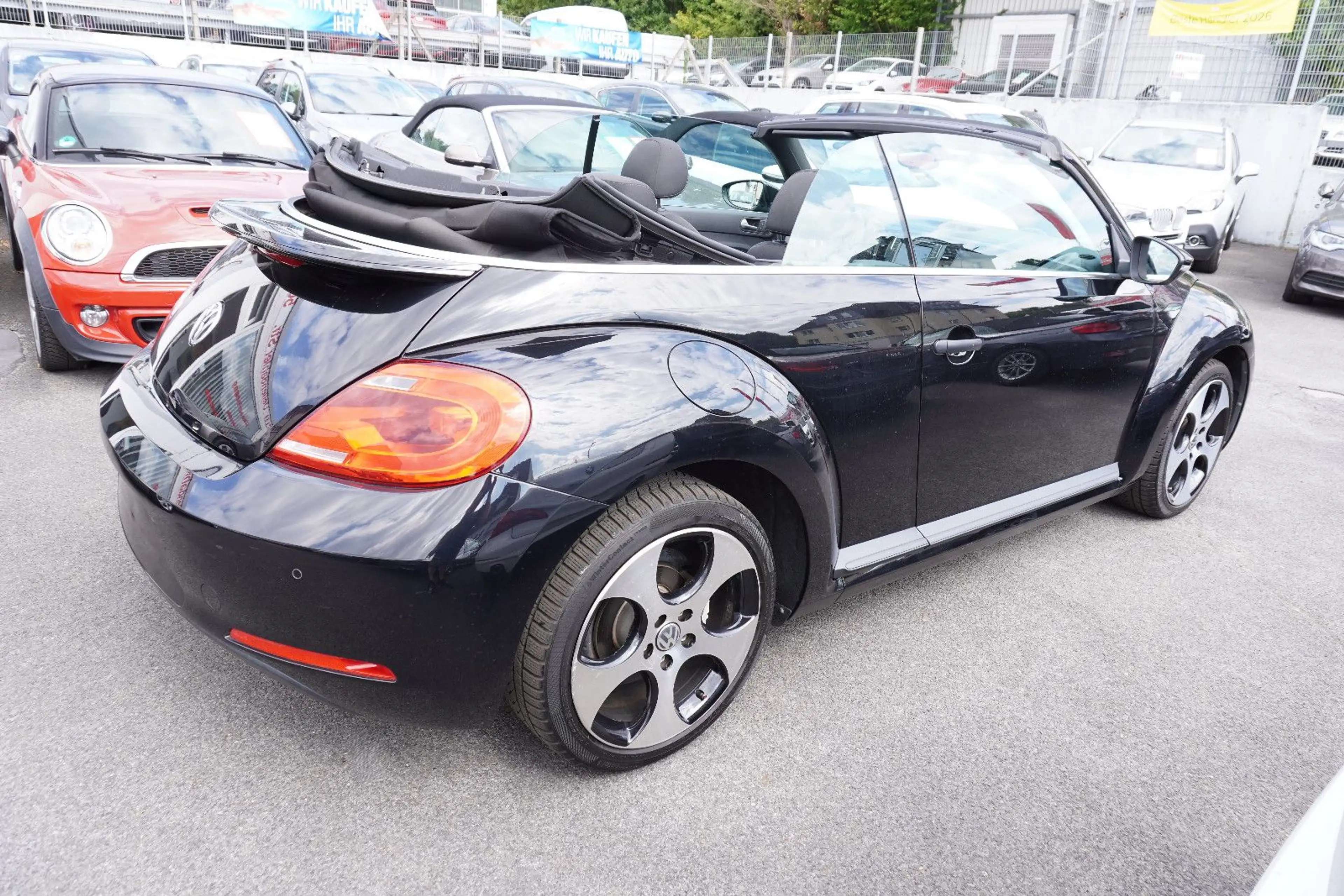 Volkswagen Beetle Cabriolet *Automatik*Navi*nur 37.600 KM* — photo 8