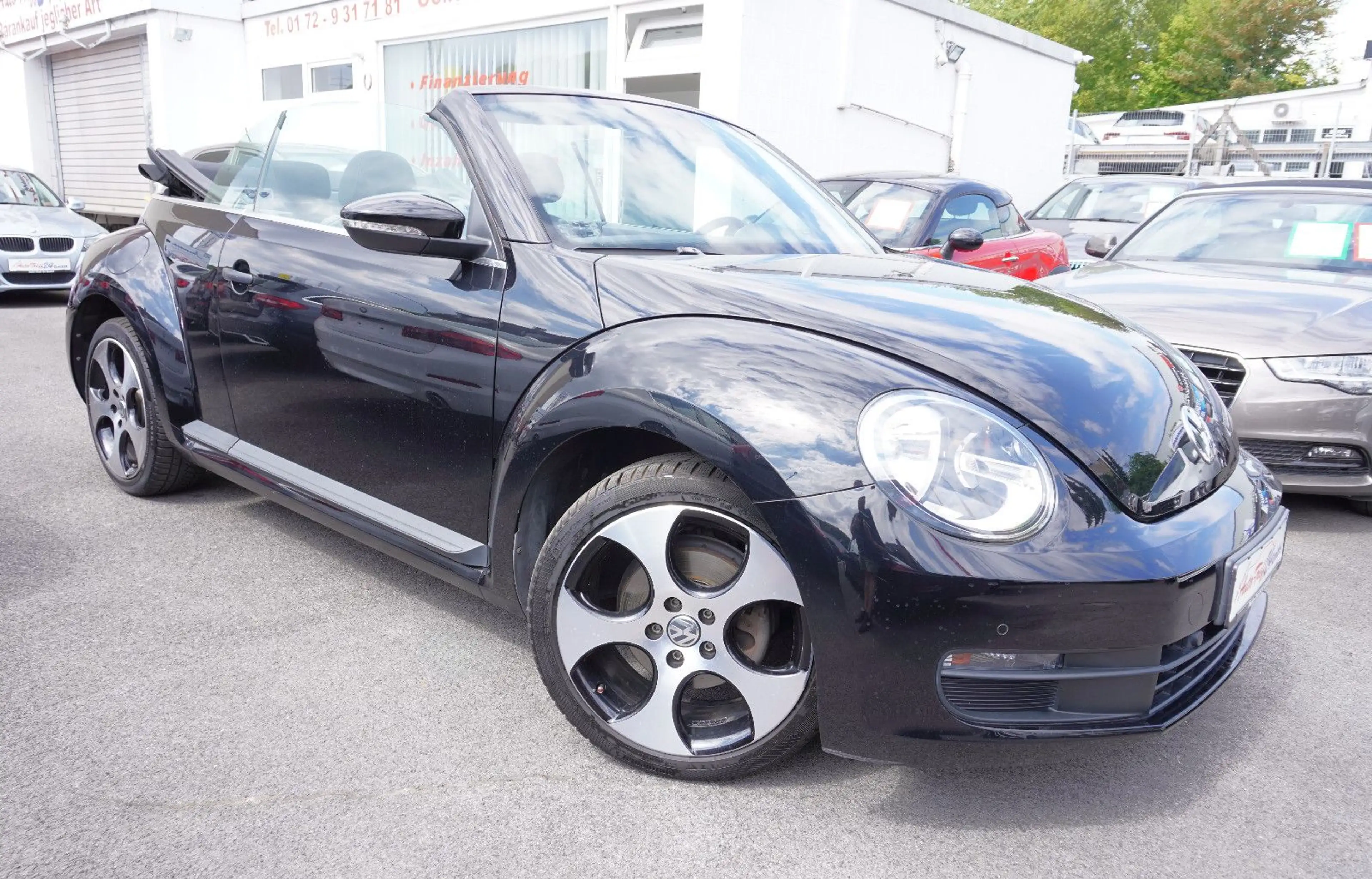 Volkswagen Beetle Cabriolet *Automatik*Navi*nur 37.600 KM*