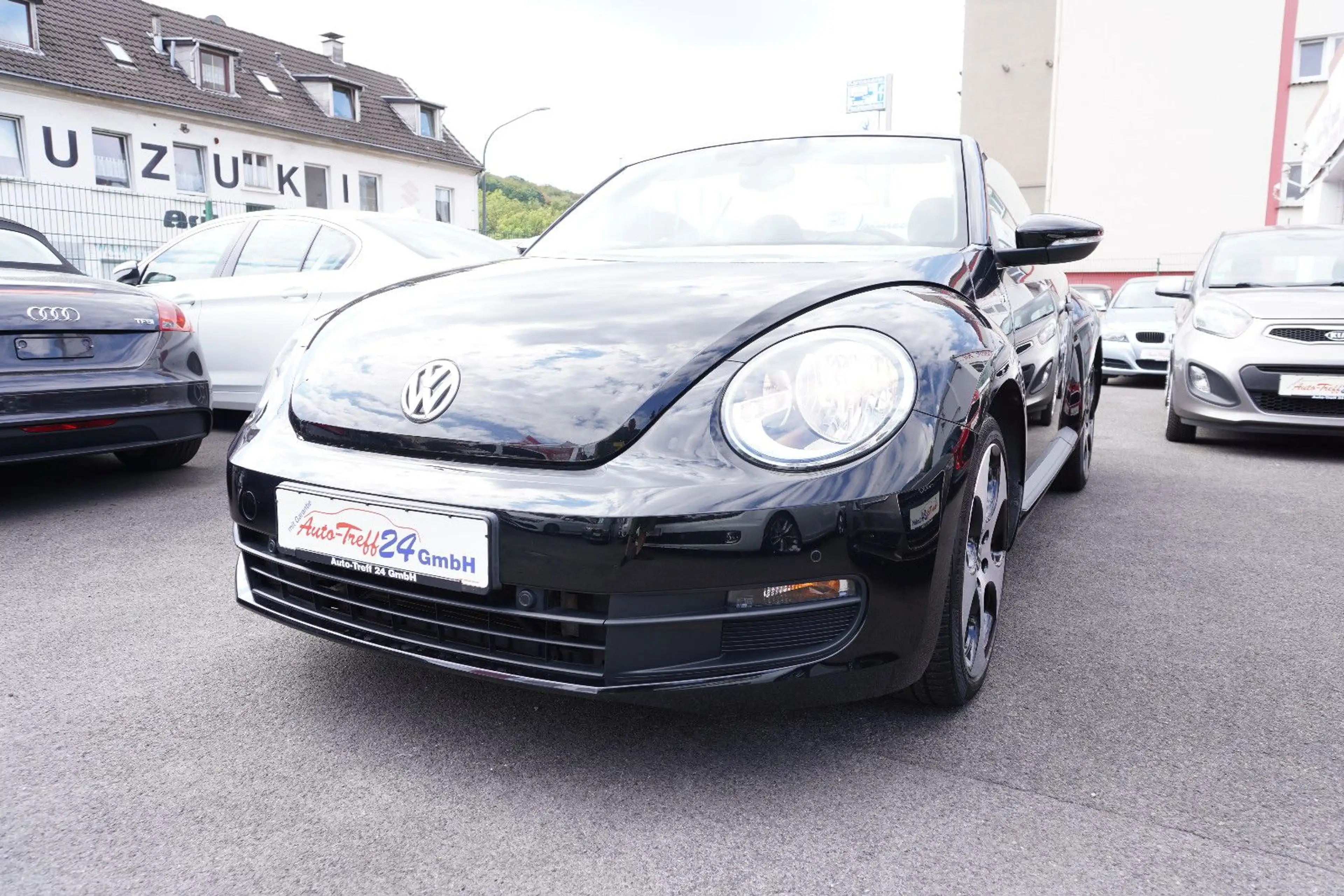 Volkswagen Beetle Cabriolet *Automatik*Navi*nur 37.600 KM* — photo 11