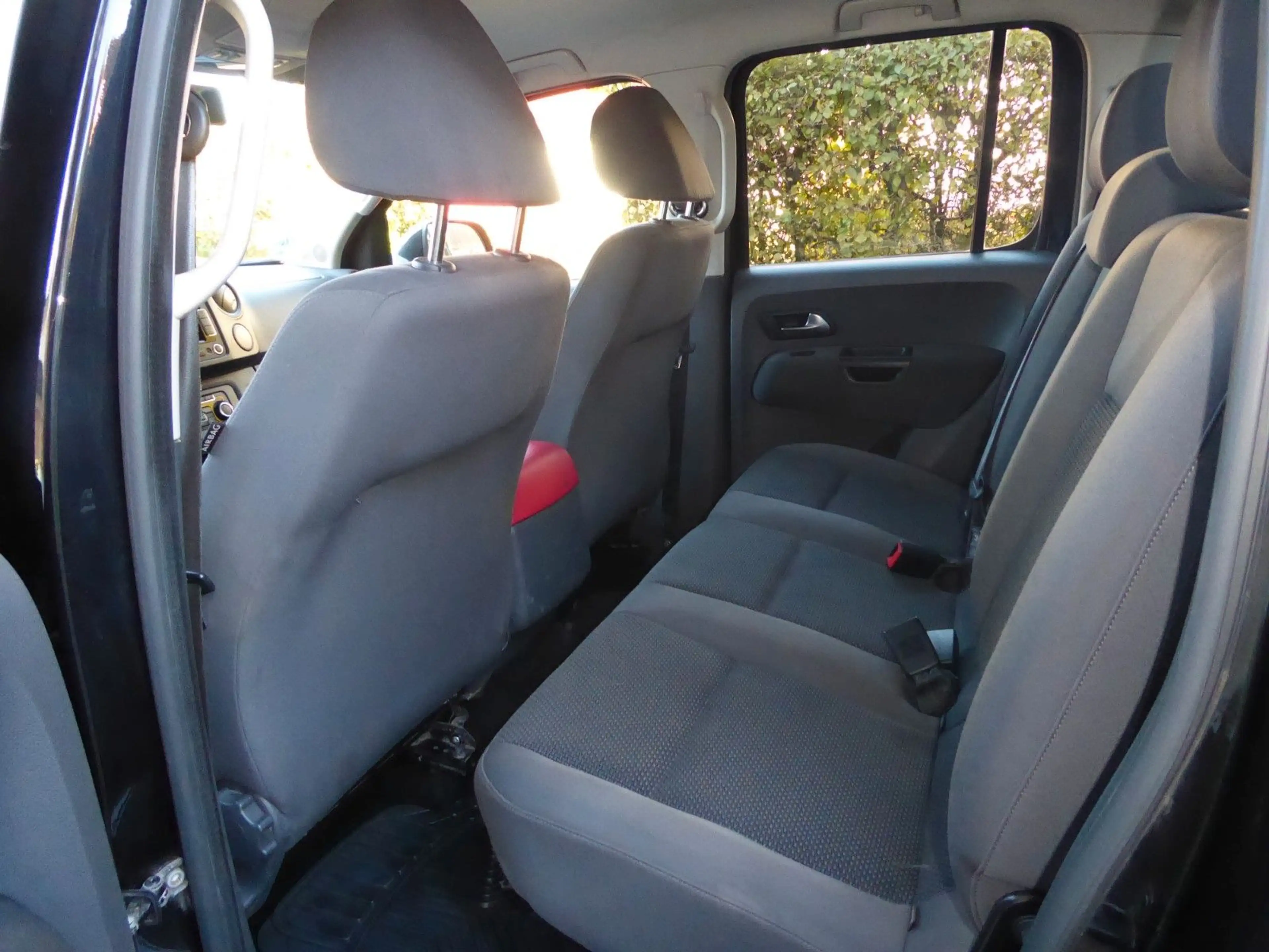 Volkswagen Amarok Trendline DoubleCab 4Motion — photo 7