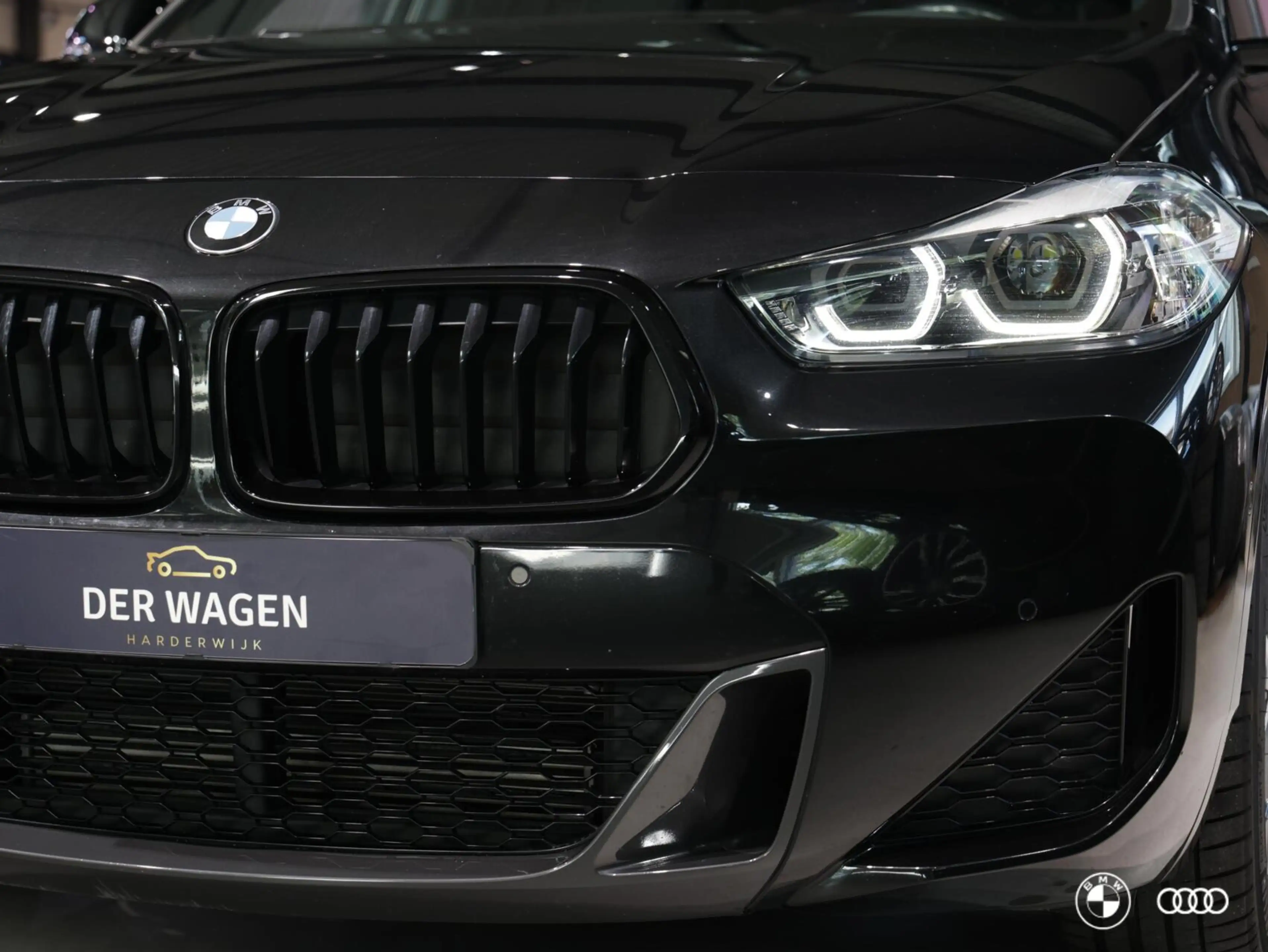 BMW X2 20i M SPORT / ACC / HEADUP / CARPLAY / DAB+ / 19" — photo 8