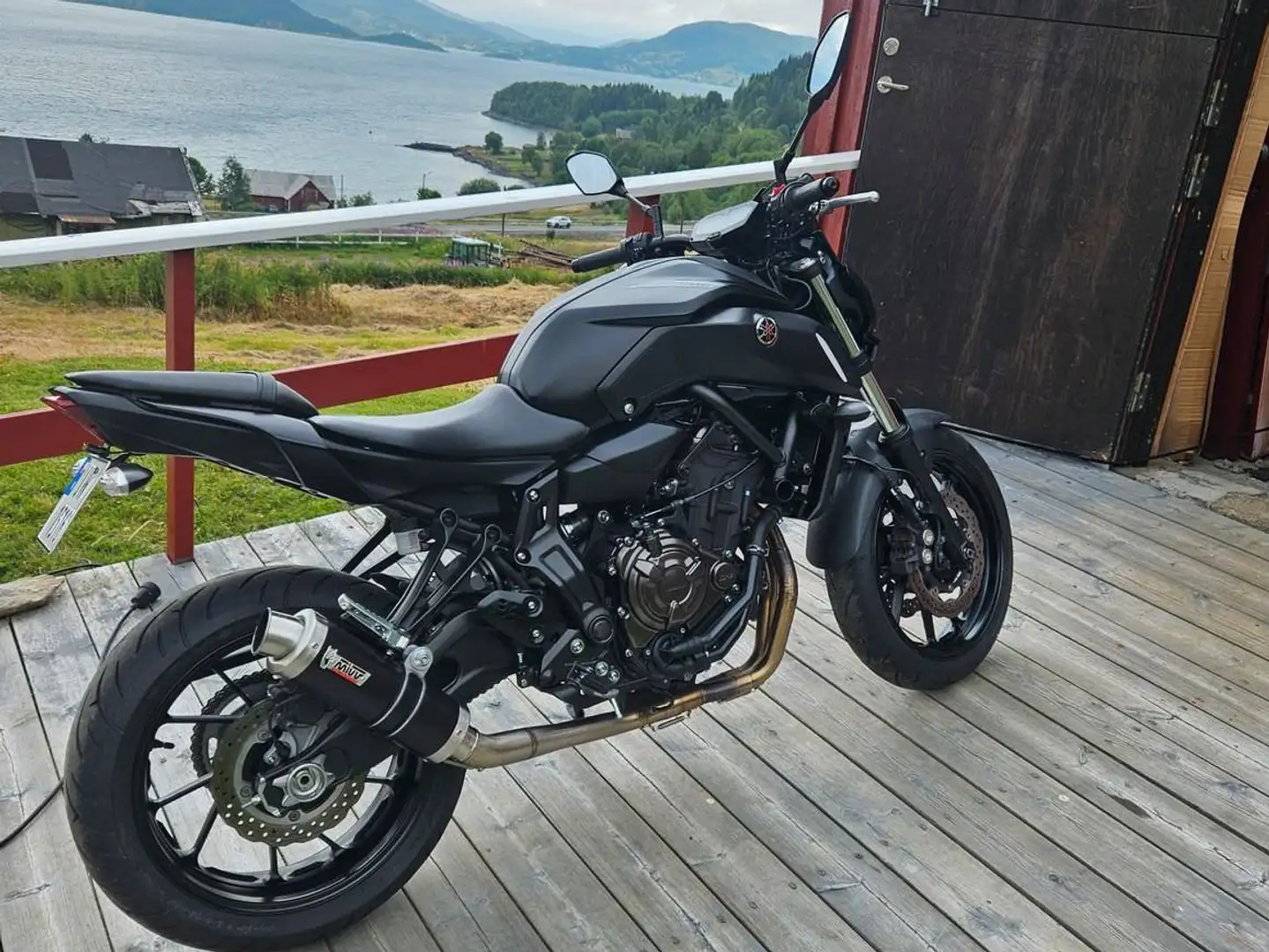 Yamaha MT-07 Czarny - 1