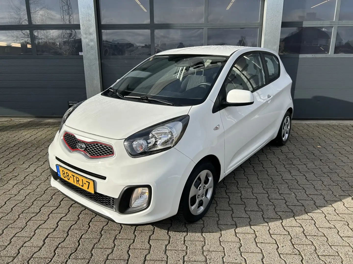 Kia Picanto 1.0 CVVT 69pk Comfort Pack Airco Blanc - 1