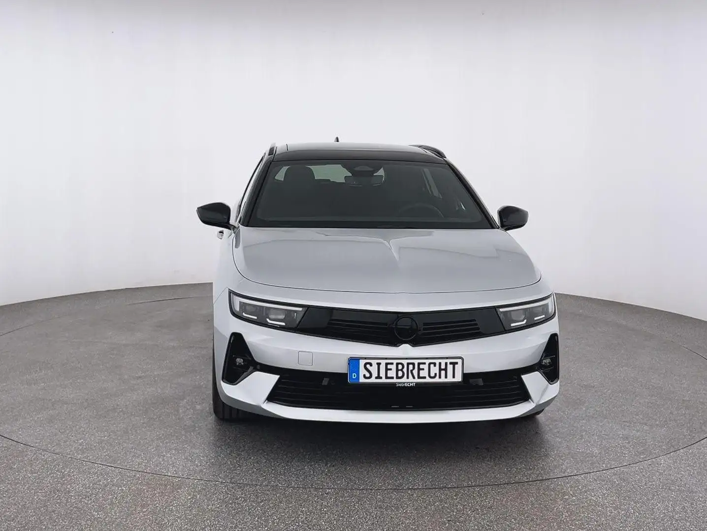 Opel Astra ST GS Line*LED*Navi*360°K*PDC*SHZ*uvm Zilver - 2