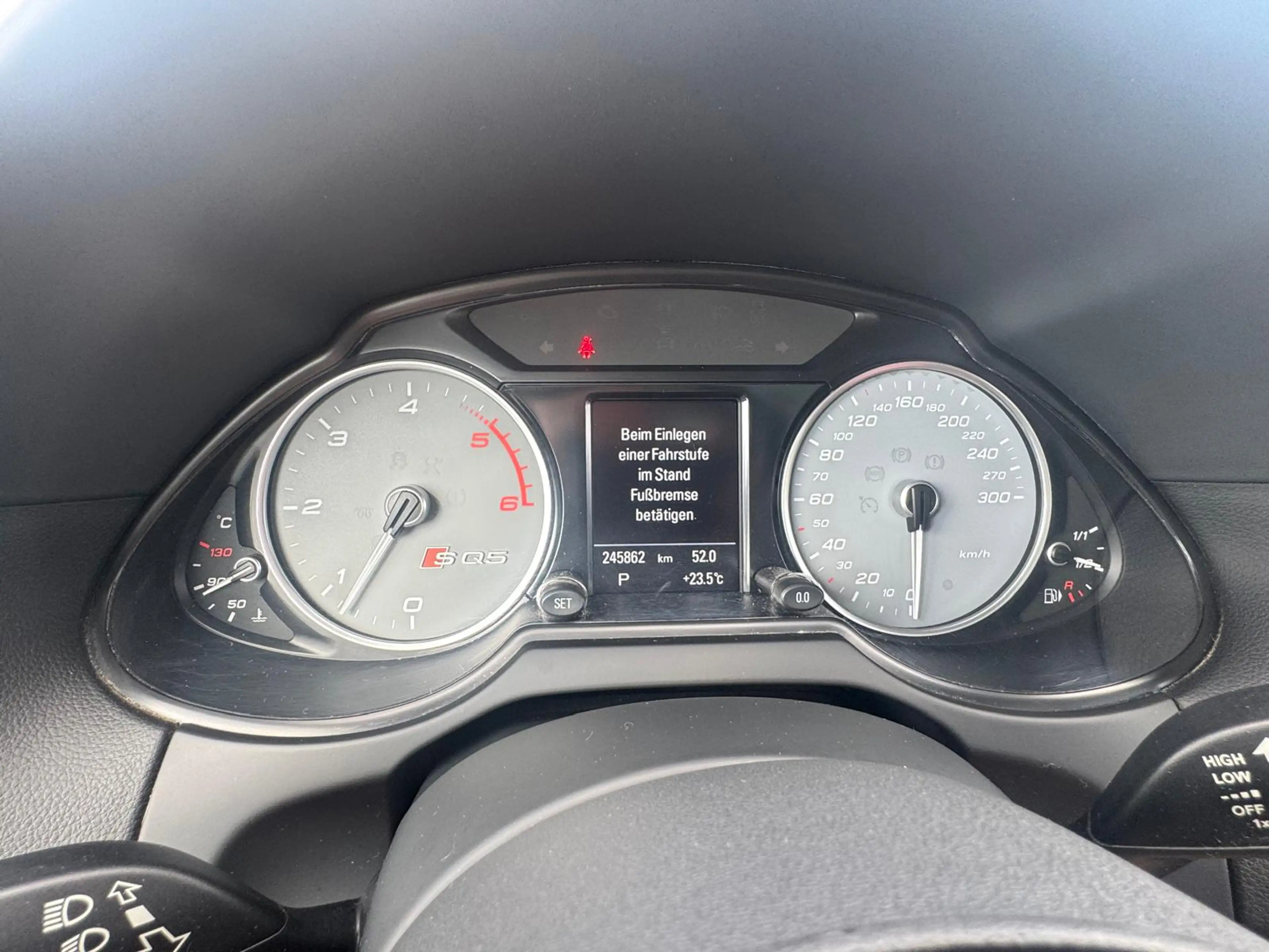 Audi SQ5 3.0 TDI quattro S Line SQ5 — photo 9