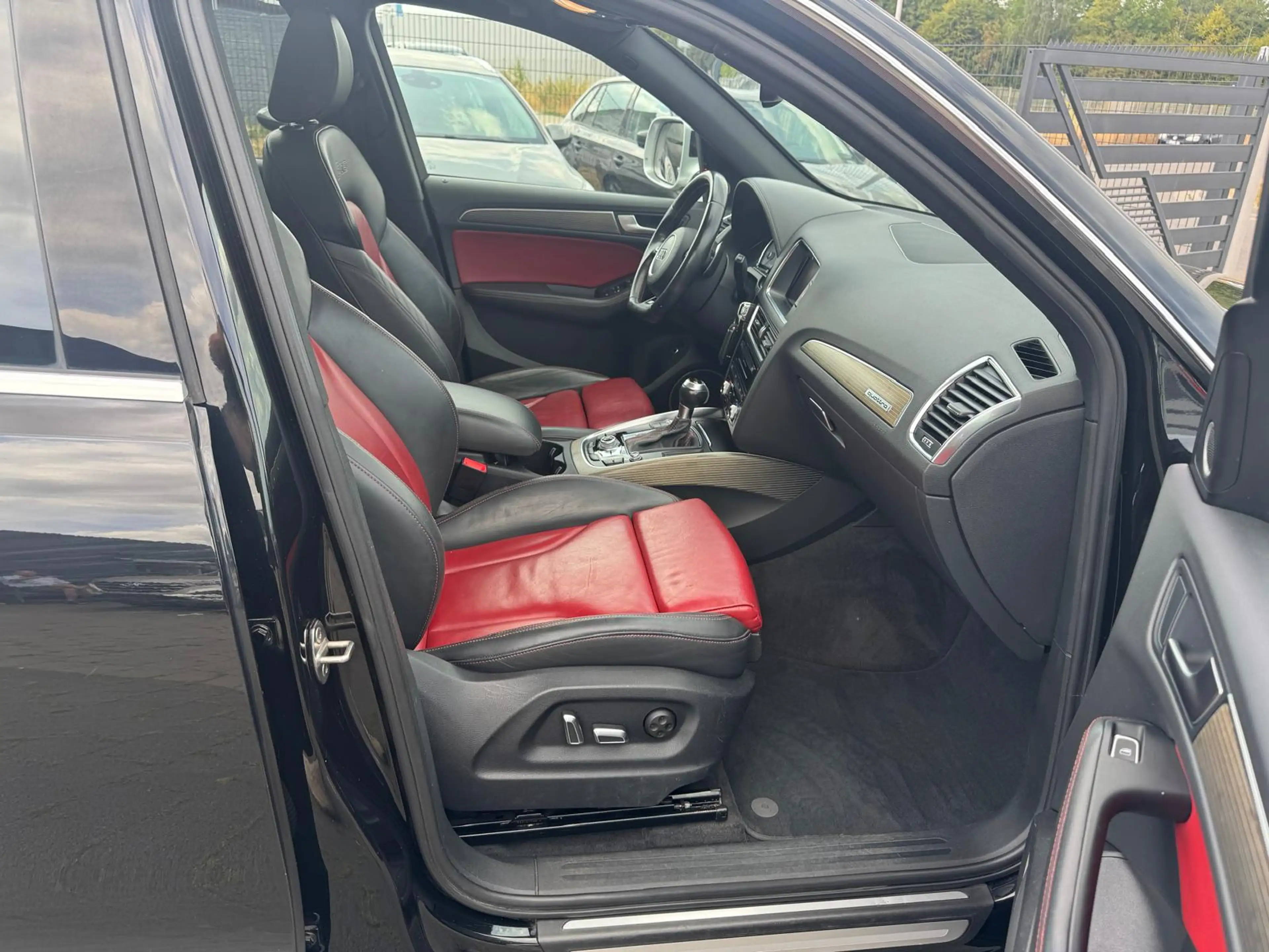 Audi SQ5 3.0 TDI quattro S Line SQ5 — photo 14