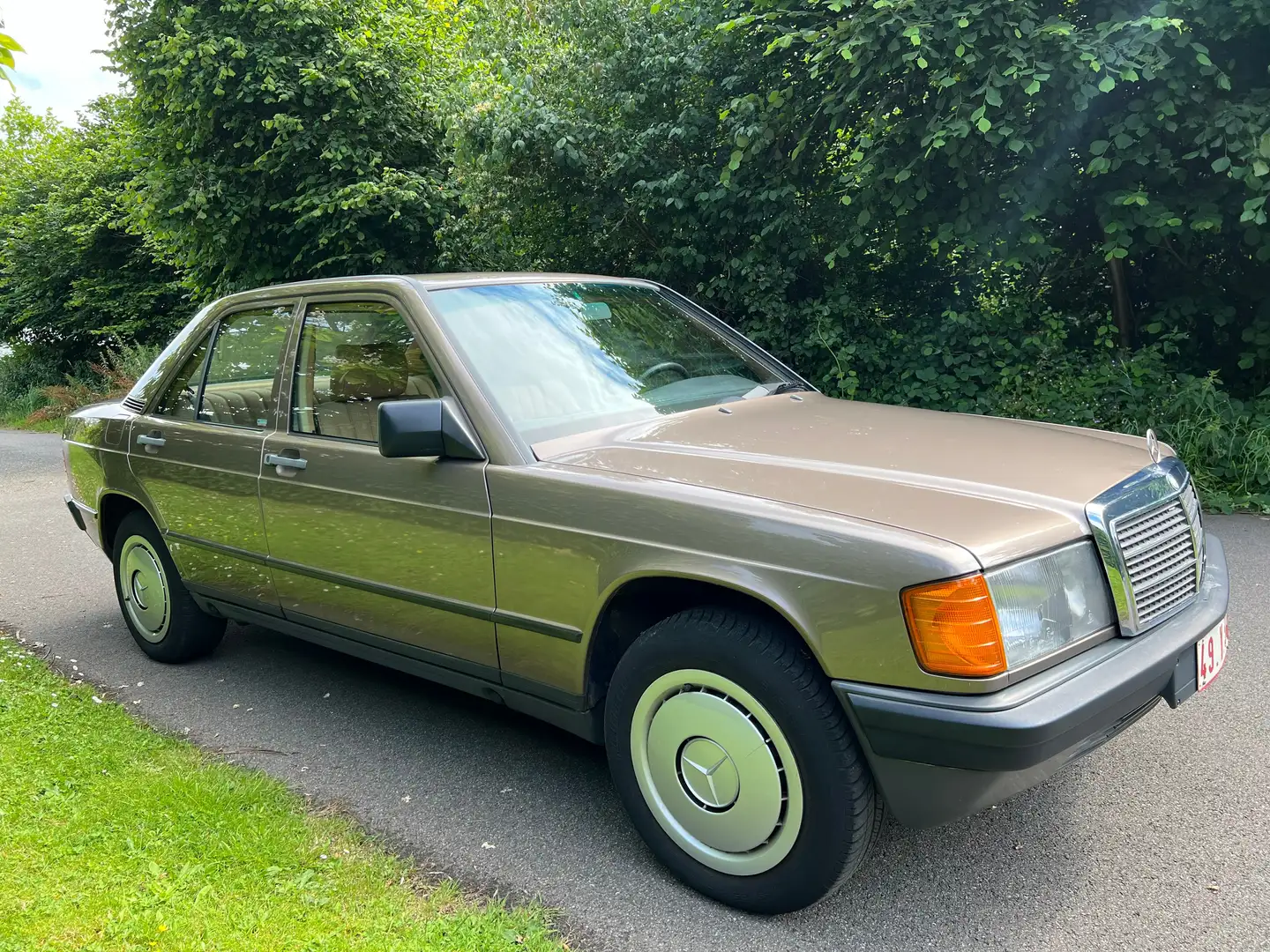 Mercedes-Benz 190 190 D Beige - 1