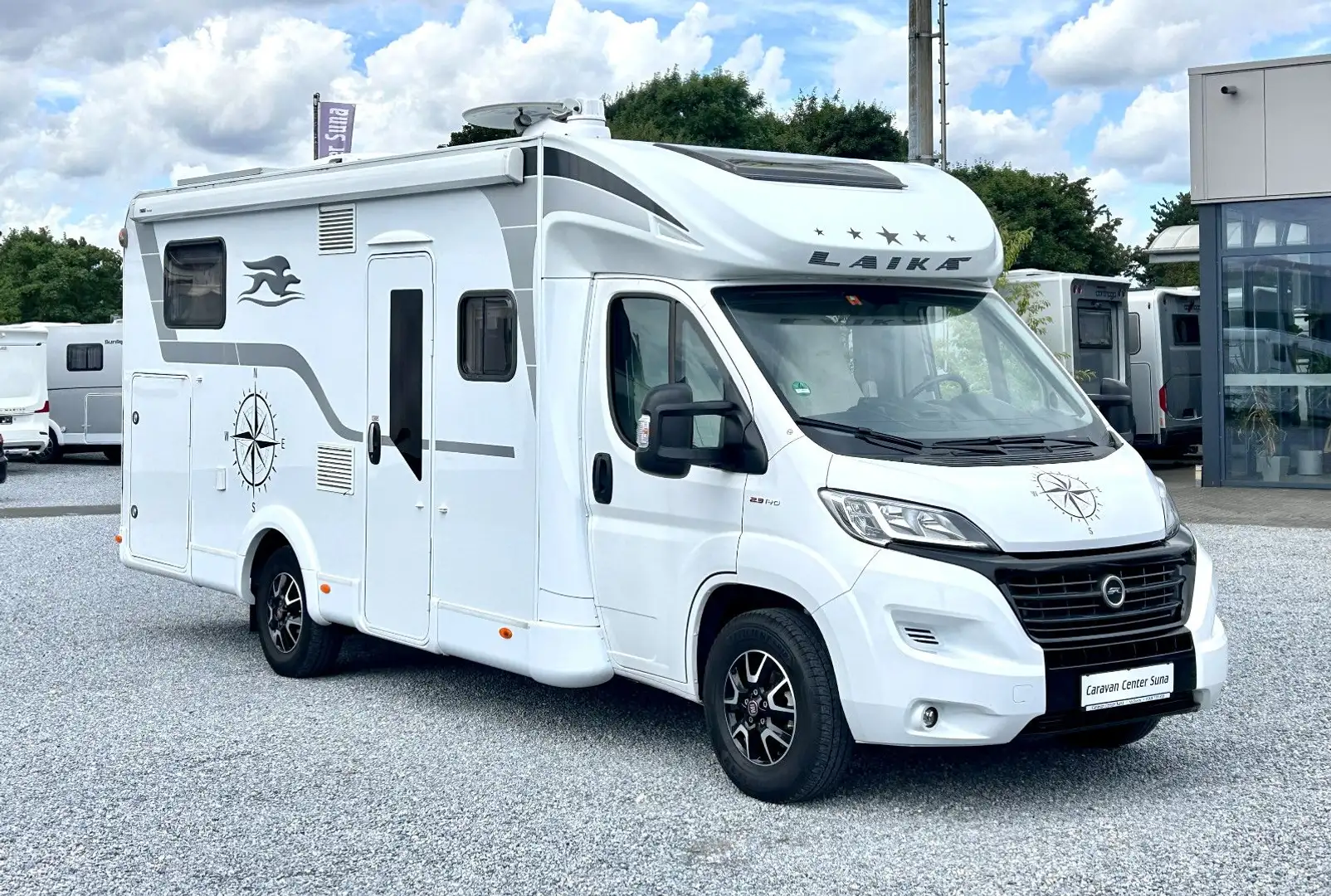 Laika Kosmo 509 L *Einzelbetten-Hubbett-2xKlima-AHK* Bianco - 1