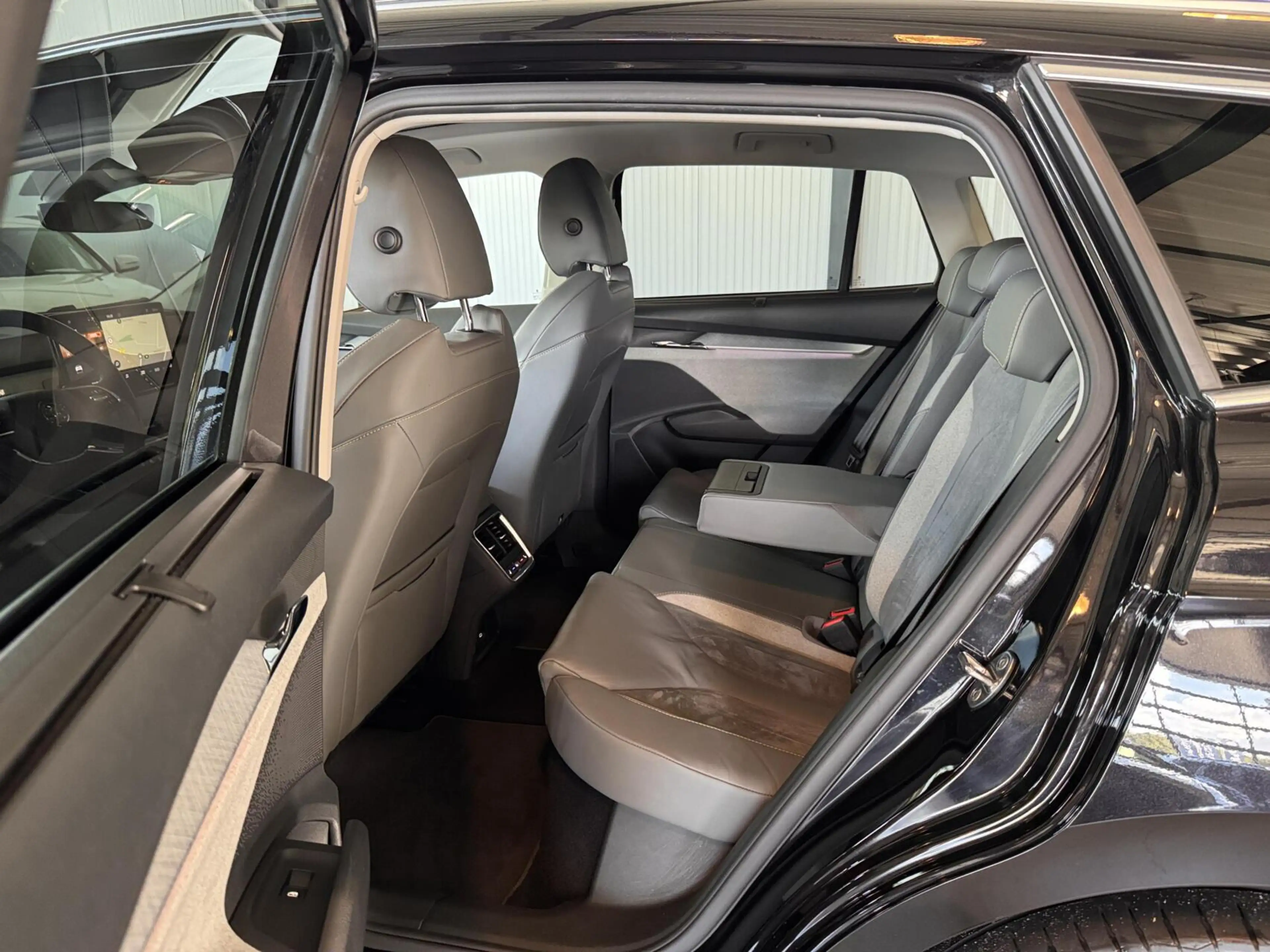 Skoda Enyaq iV 150kW/82kWh Lounge|Panoramadak|Trekhaak|SoH 93, — photo 21