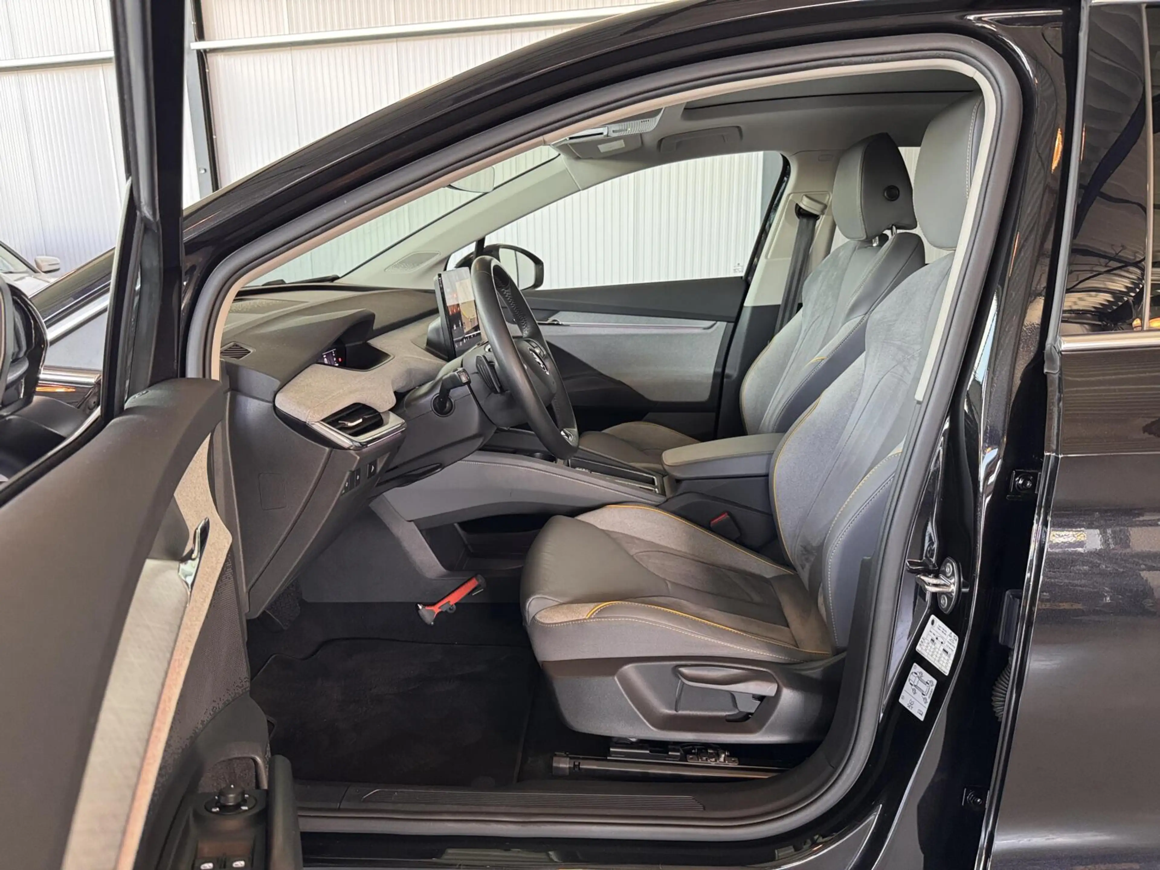 Skoda Enyaq iV 150kW/82kWh Lounge|Panoramadak|Trekhaak|SoH 93, — photo 20