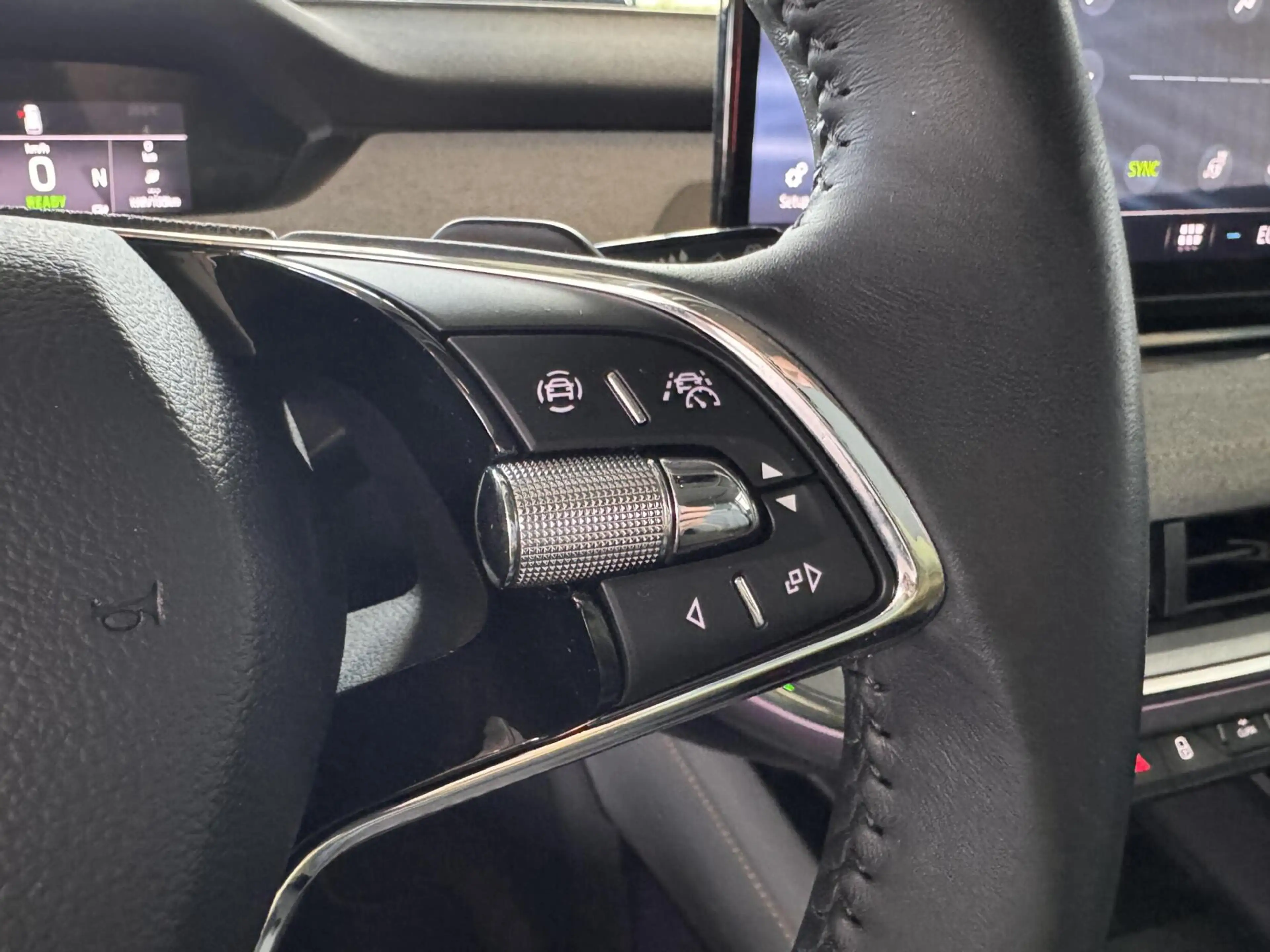 Skoda Enyaq iV 150kW/82kWh Lounge|Panoramadak|Trekhaak|SoH 93, — photo 25