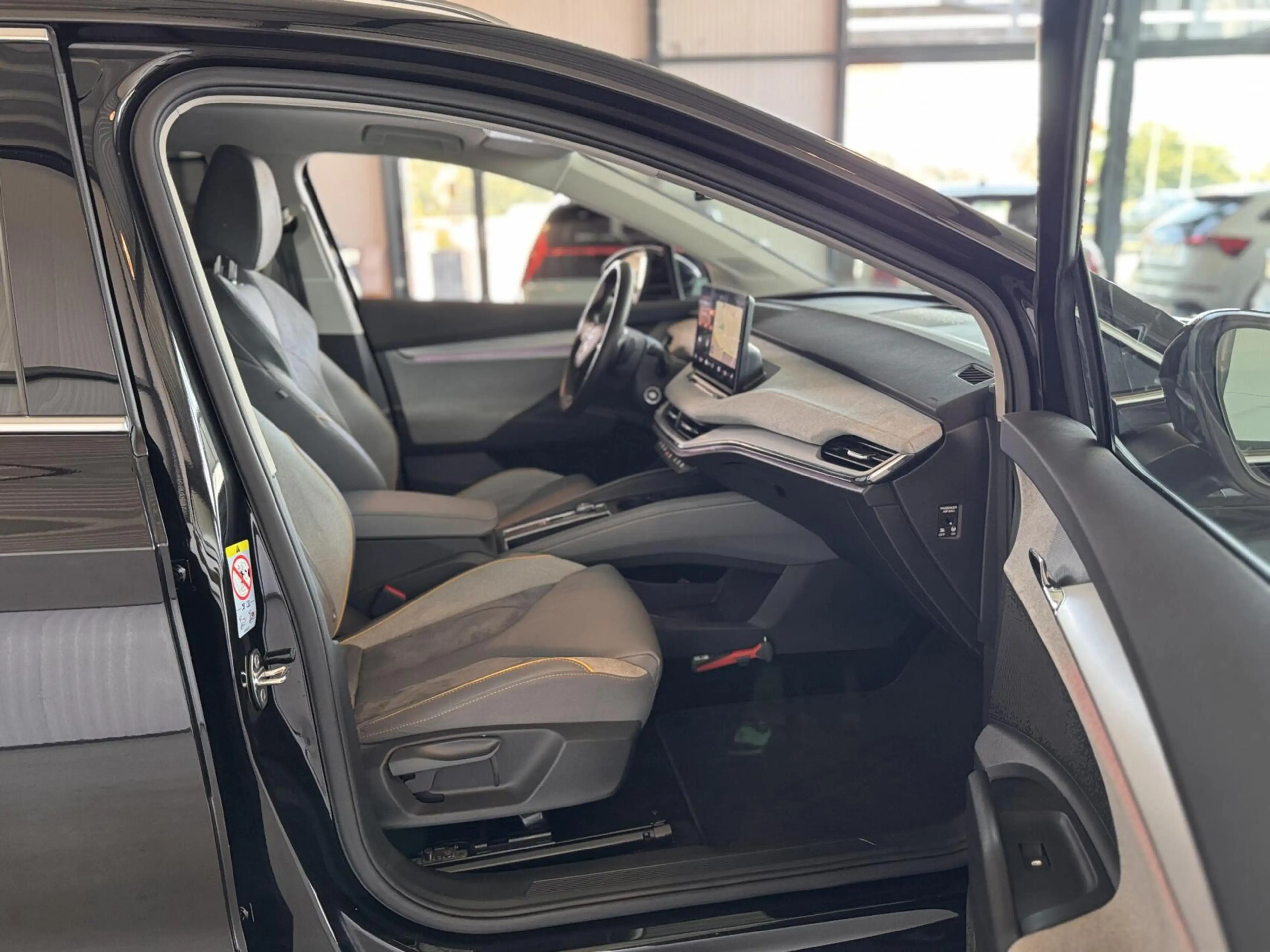 Skoda Enyaq iV 150kW/82kWh Lounge|Panoramadak|Trekhaak|SoH 93, — photo 35