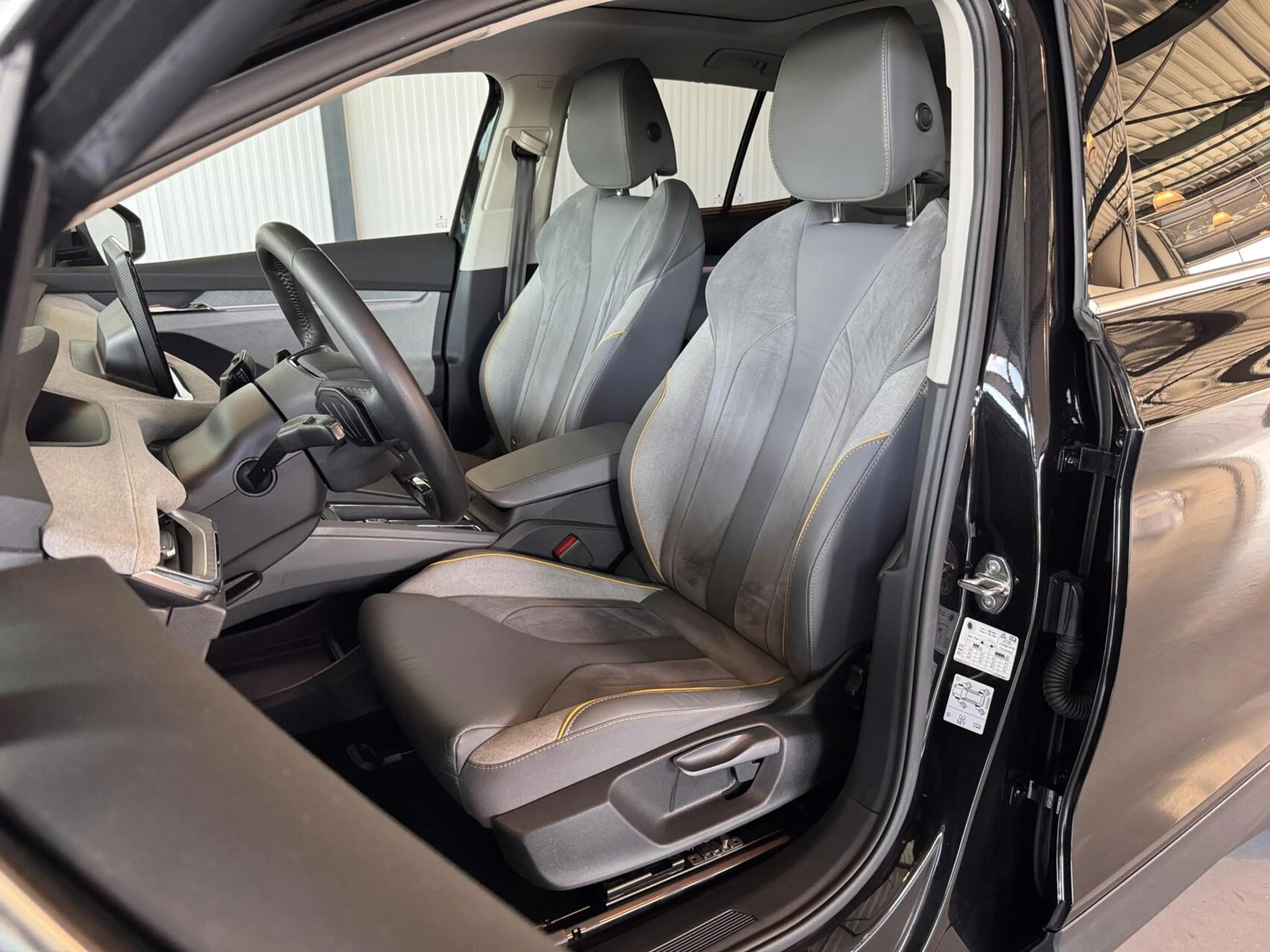 Skoda Enyaq iV 150kW/82kWh Lounge|Panoramadak|Trekhaak|SoH 93, — photo 6