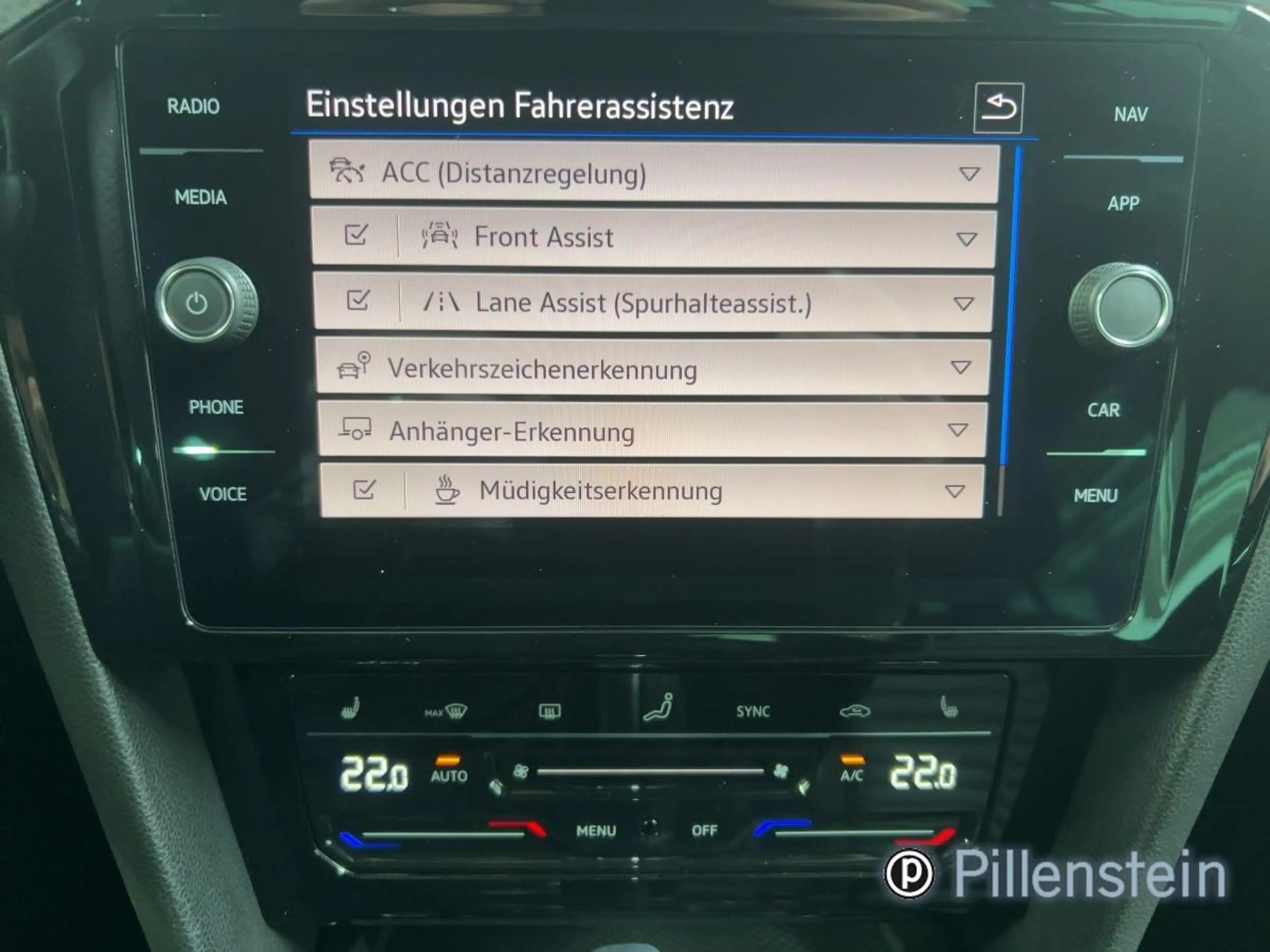 Volkswagen Passat Alltrack TDI 4MOT AHK+KAM+19"+EASY+LEDER — photo 10