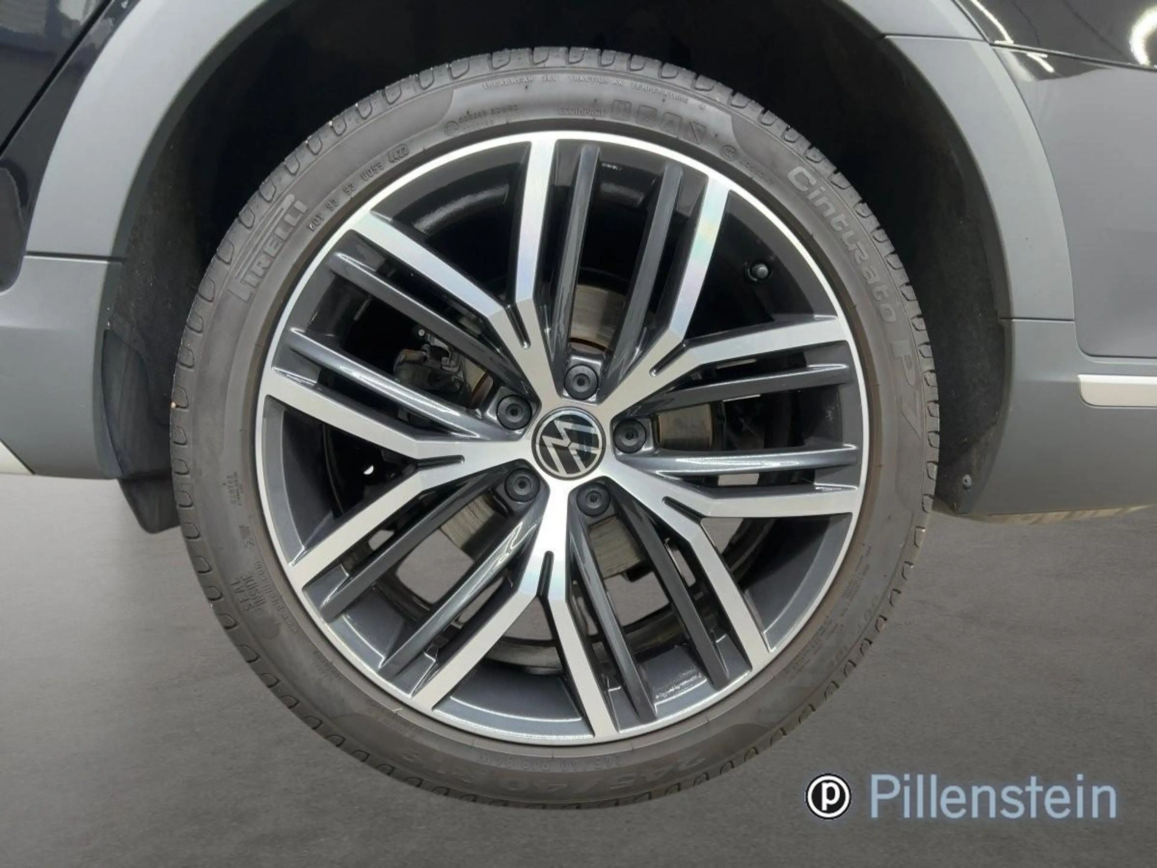 Volkswagen Passat Alltrack TDI 4MOT AHK+KAM+19"+EASY+LEDER — photo 4
