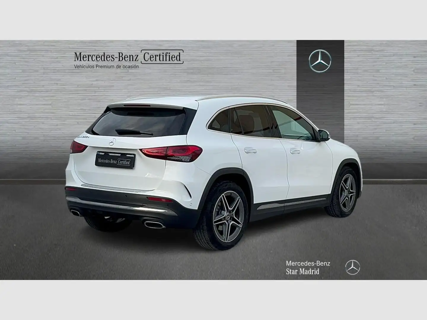 Mercedes-Benz GLA 200 D - 2
