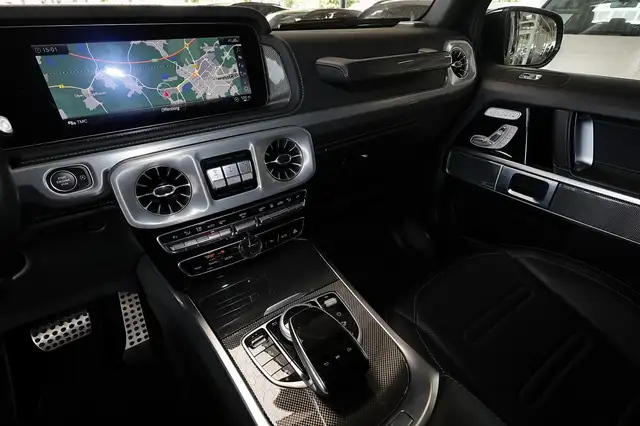 Mercedes-Benz G-Class view 11