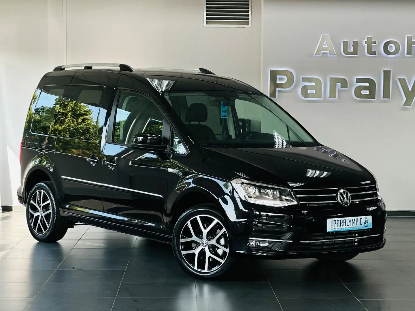 Volkswagen Caddy Highline TDI DSG Behindertengerecht-Rampe Zwart - 2