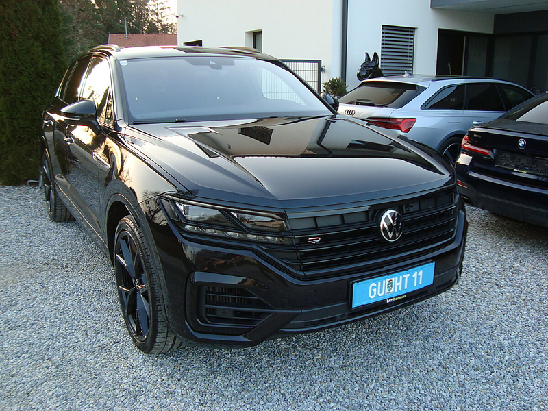 Volkswagen Touareg 4Motion R-Line Nur 63 TKM 1-Hand Mega Voll !! — photo 4