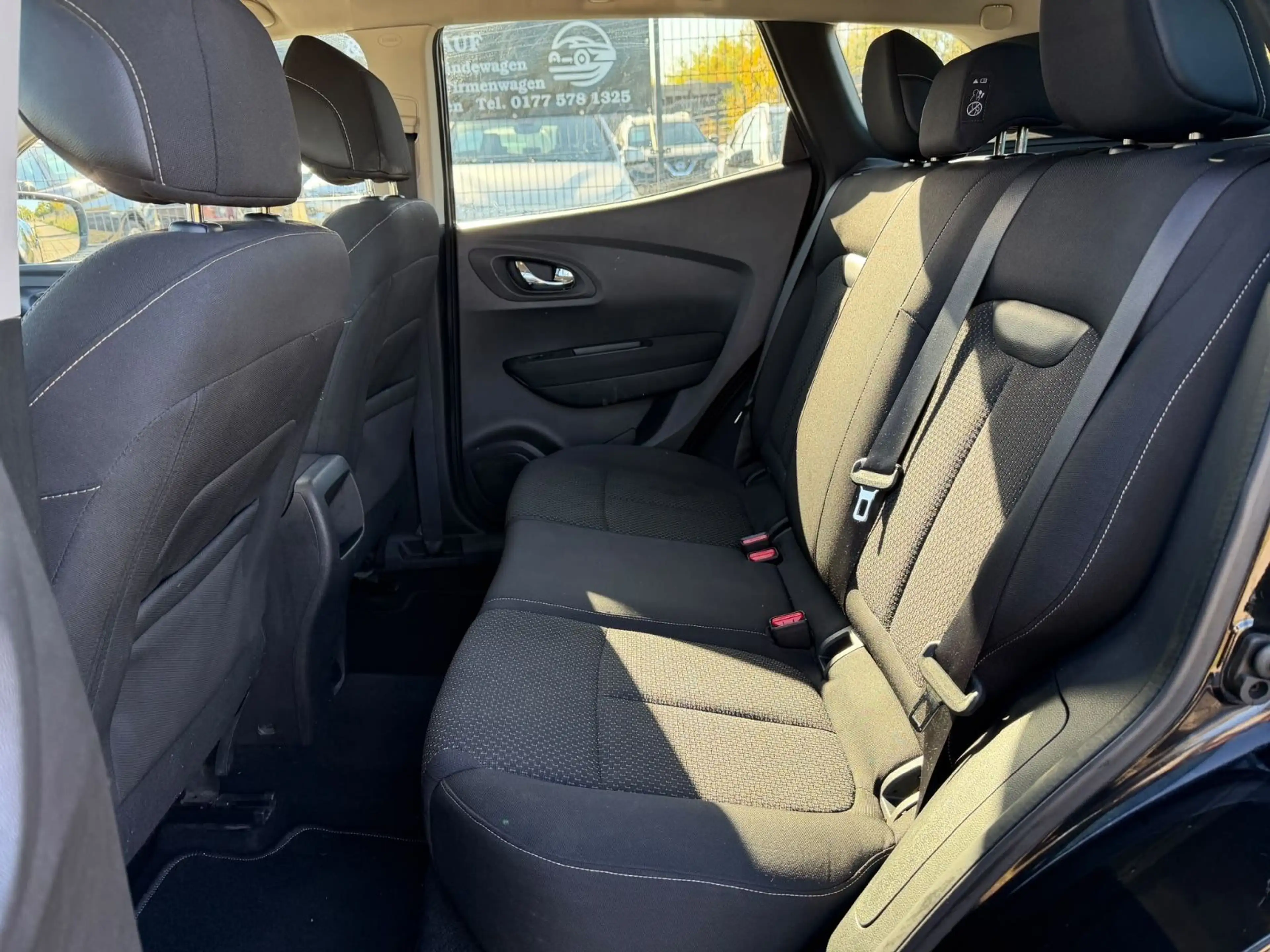 Renault Kadjar Business Edition — photo 11