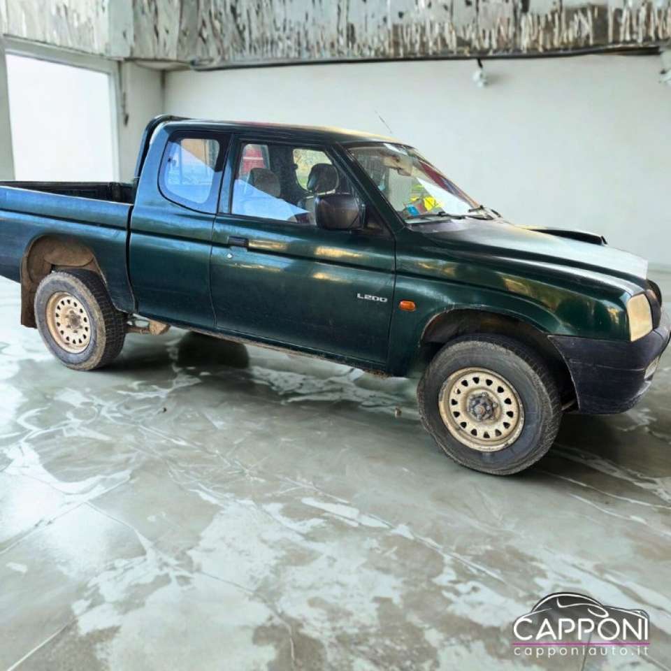 Mitsubishi L200 2.5 TDI 4WD AUTOCARRO