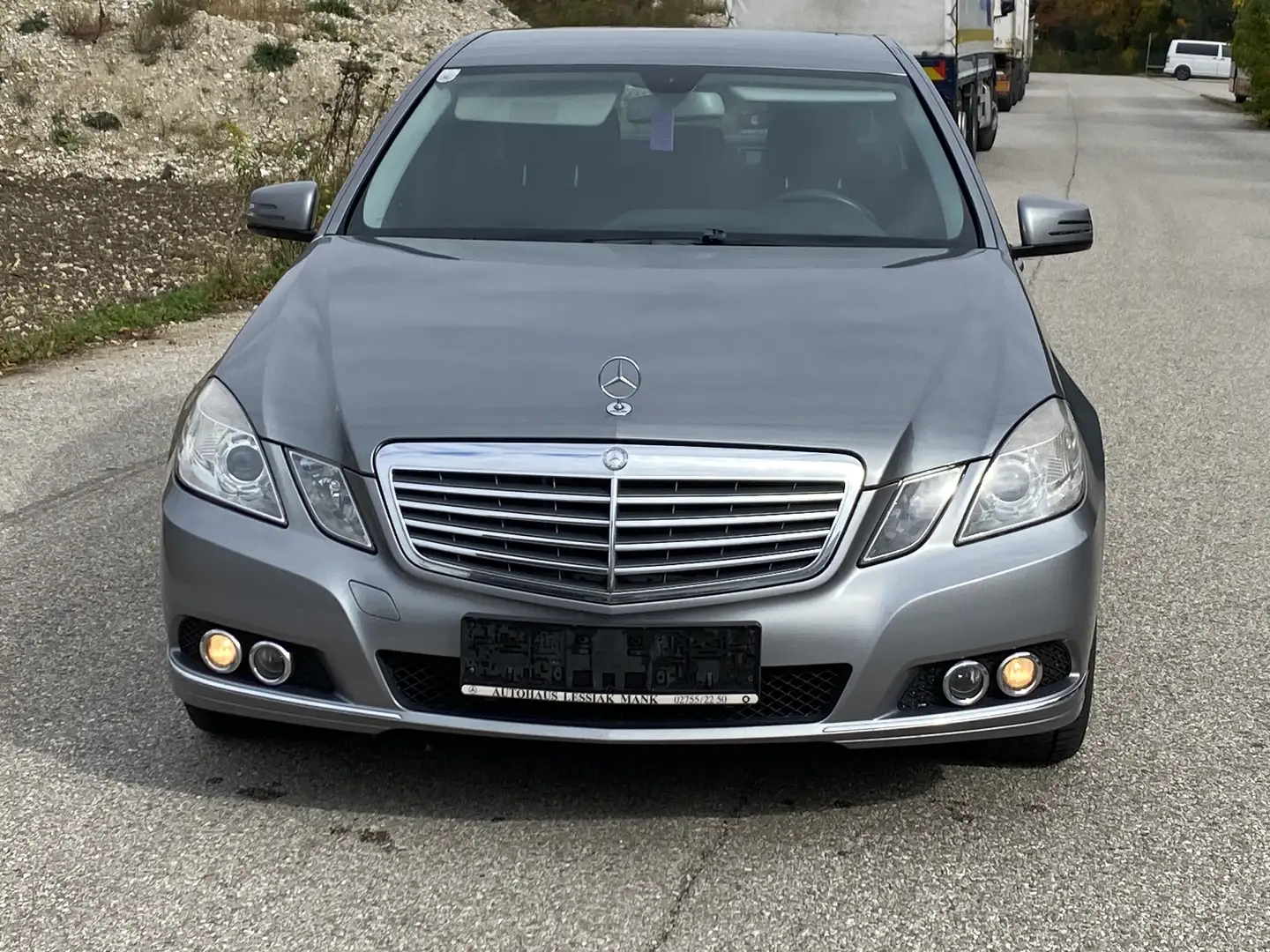 Mercedes-Benz E 250 CDI DPF BlueEFFICIENCY Elegance - 2