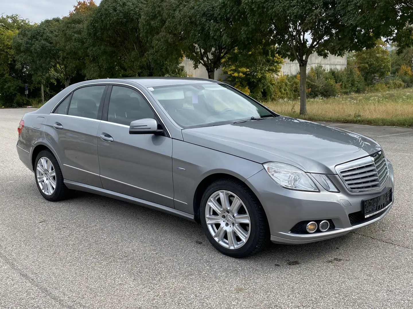 Mercedes-Benz E 250 CDI DPF BlueEFFICIENCY Elegance - 2