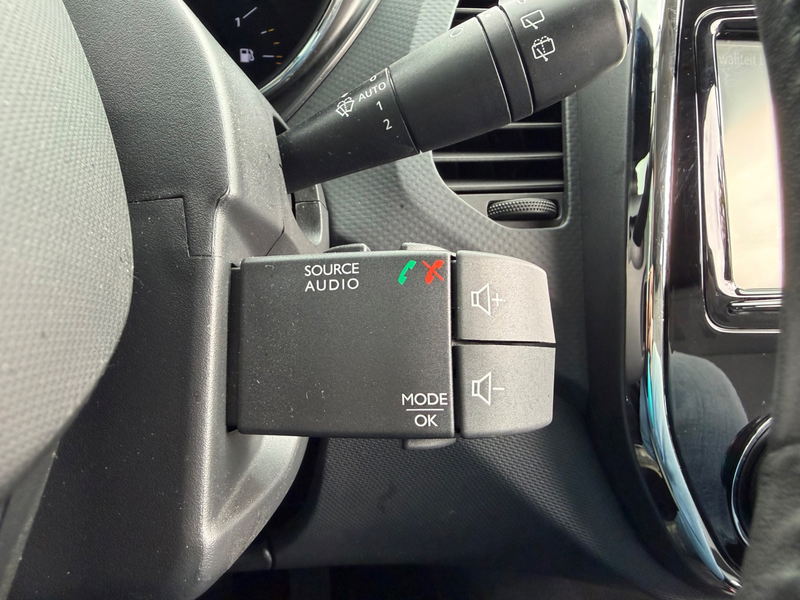 Renault Captur 1.2 TCe automaat Dynamique 2-Tone, NAP, KeyLess, C — photo 28