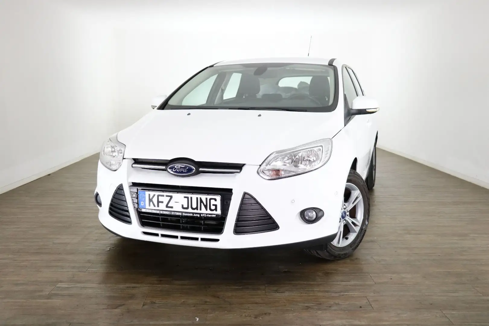 Ford Focus Turnier Champions Edition*AHK*Klima*Tempom Blanc - 1