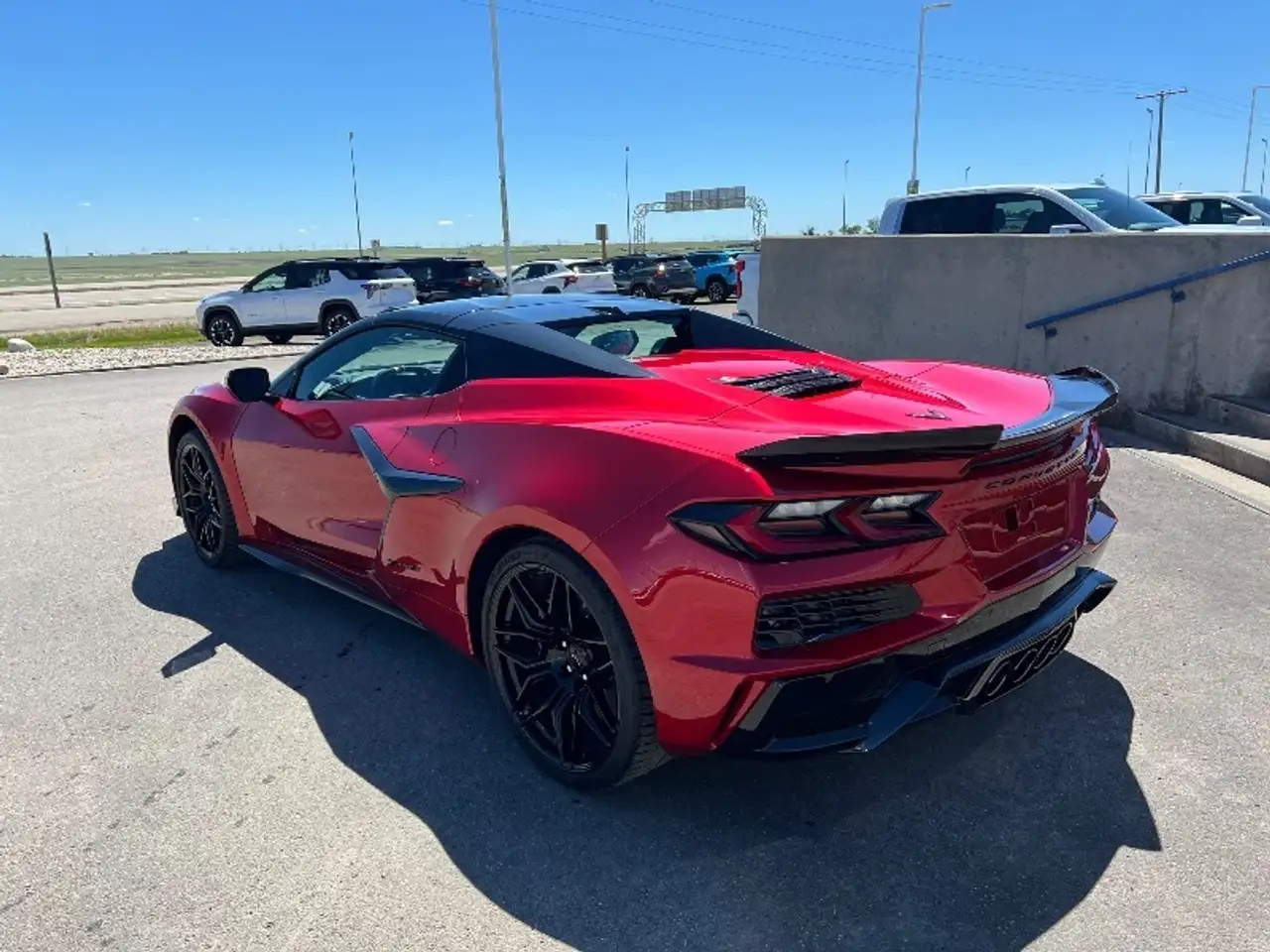 Chevrolet Corvette снимка Chevrolet Corvette