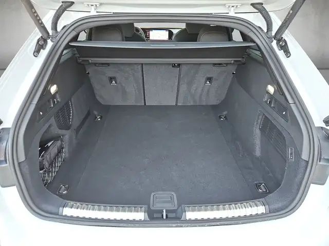 Audi A5 view 6