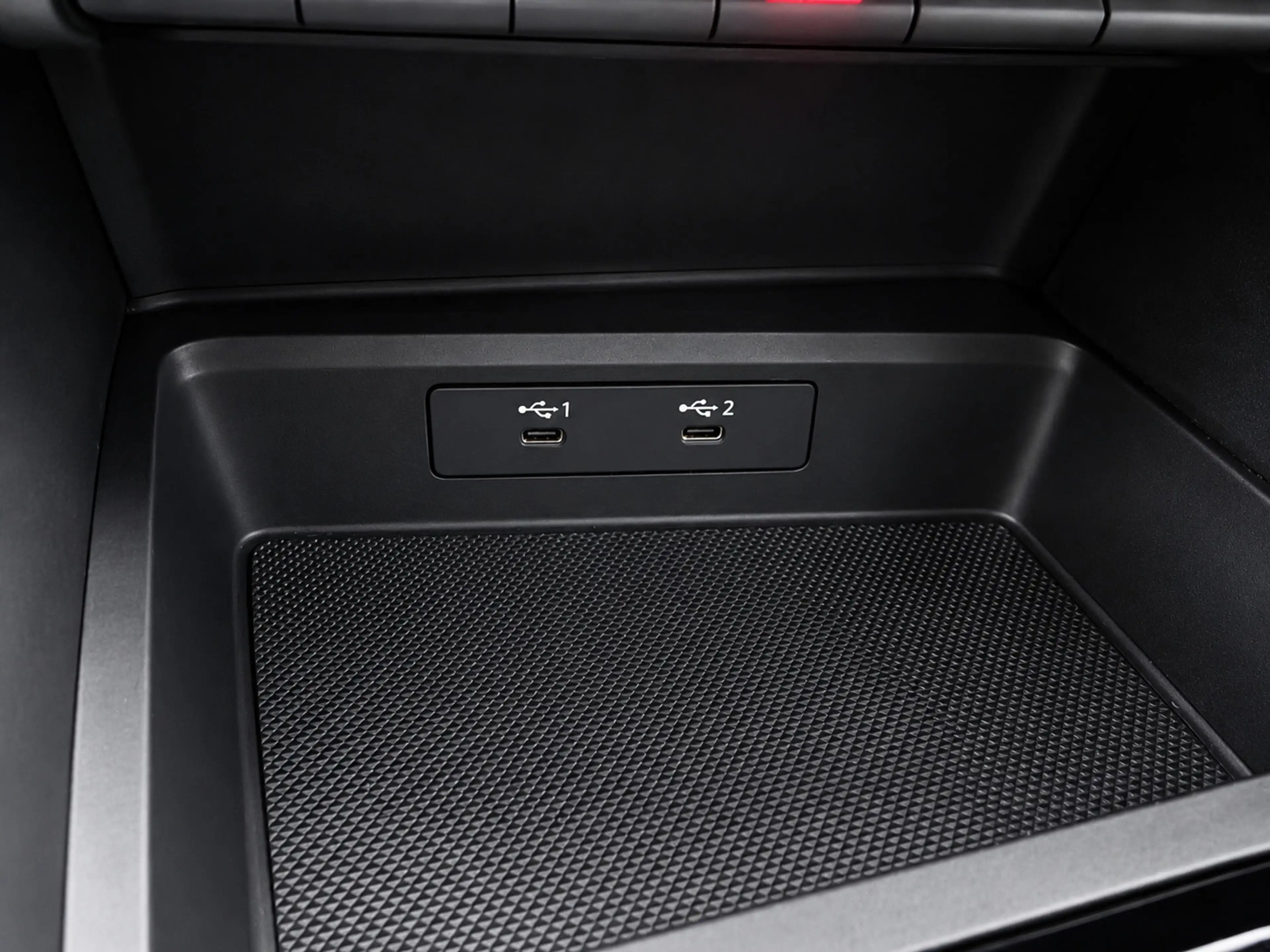 Audi A3 Sportback 45 TFSI e S edition Competition NAVI/STO — photo 50