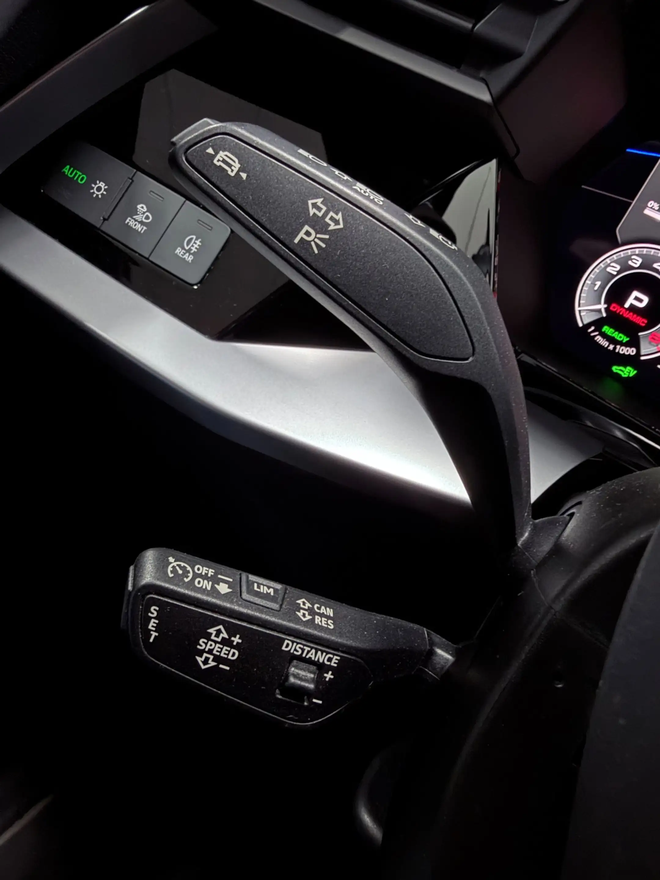 Audi A3 Sportback 45 TFSI e S edition Competition NAVI/STO — photo 21