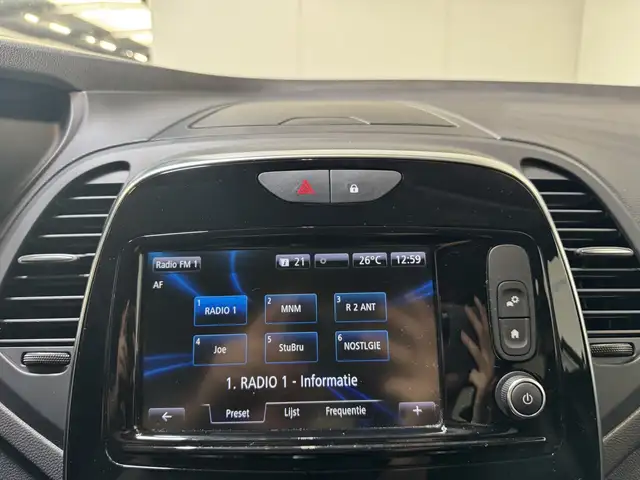 Renault Captur view 15