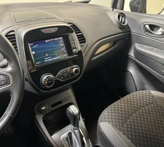 Renault Captur view 12