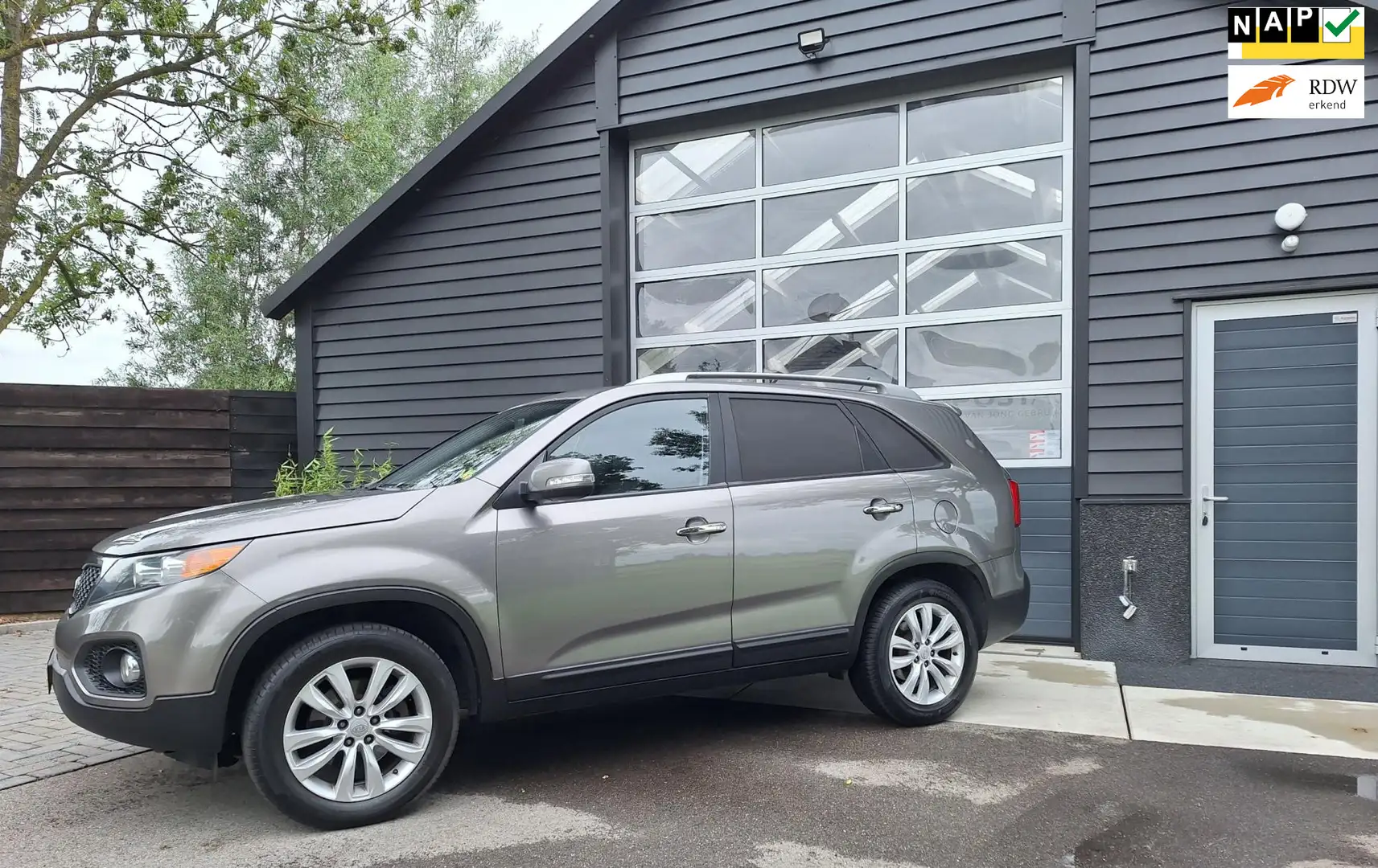 Kia Sorento 2.2 CRDi X-ecutive Grijs Kenteken !! Automaat !! C Braun - 1