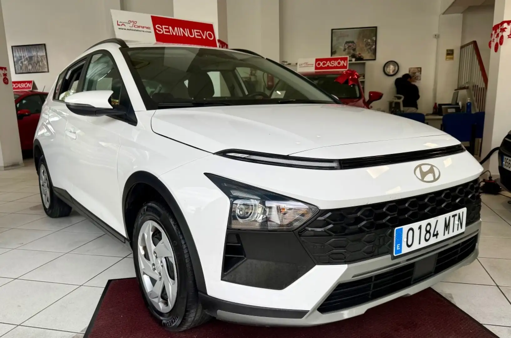 Hyundai BAYON 1.2 MPI Klass Blanc - 1