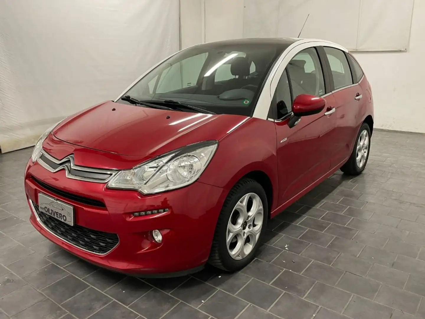 Citroen C3 1.4 HDi 70cv Exclusive Rouge - 2